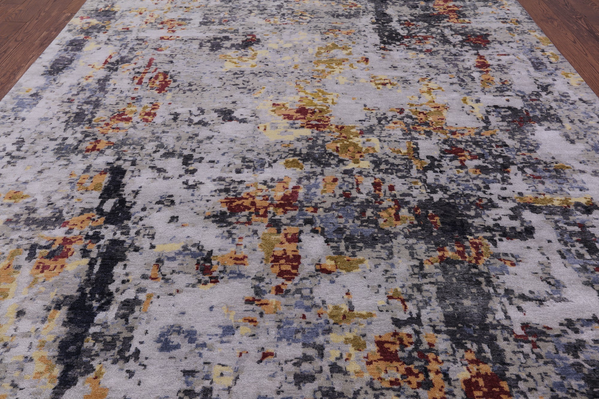 Modern Hand Knotted Wool & Silk Rug - 8' 0" X 10' 0" - Golden Nile