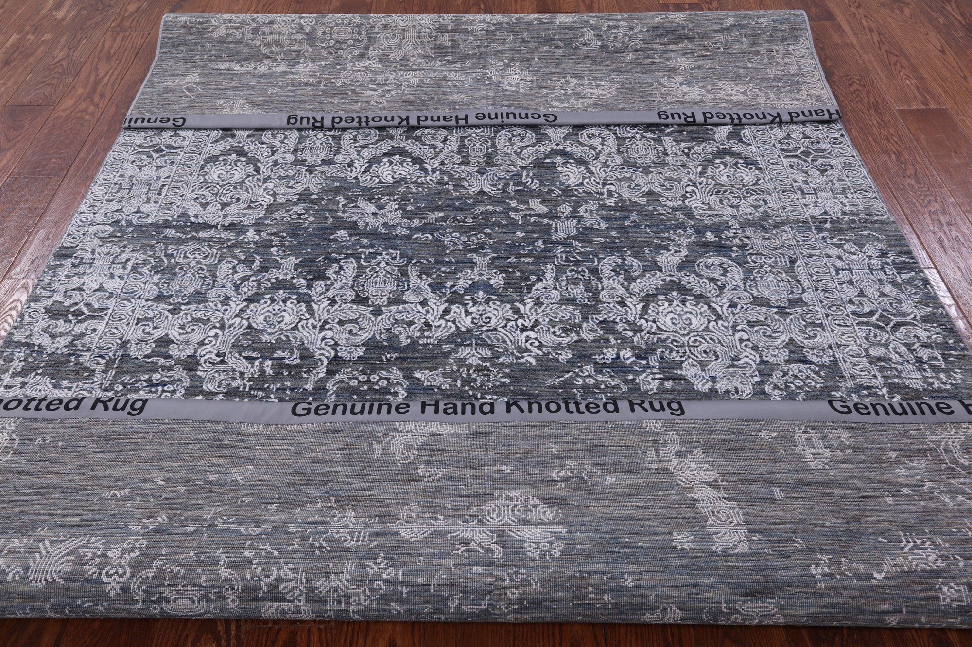 Grey Modern Handmade Wool & Silk Rug - 5' 11" X 9' 0" - Golden Nile