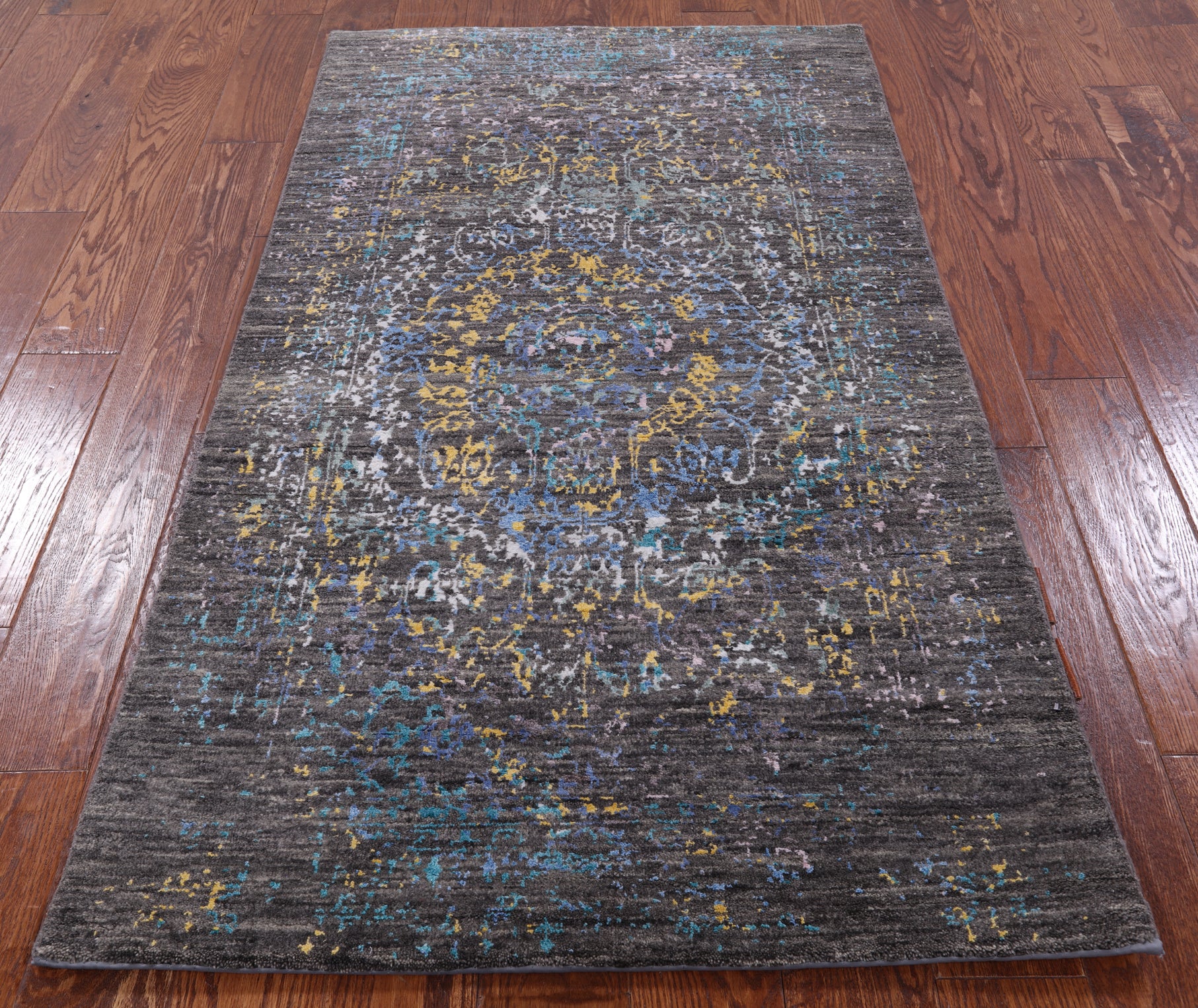 Modern Hand Knotted Wool & Silk Rug - 3' 0" X 5' 4" - Golden Nile