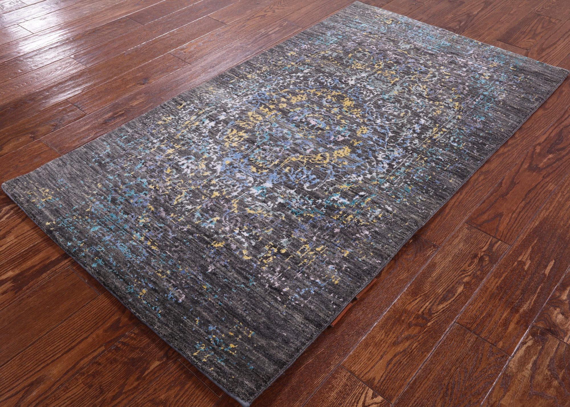 Modern Hand Knotted Wool & Silk Rug - 3' 0" X 5' 4" - Golden Nile