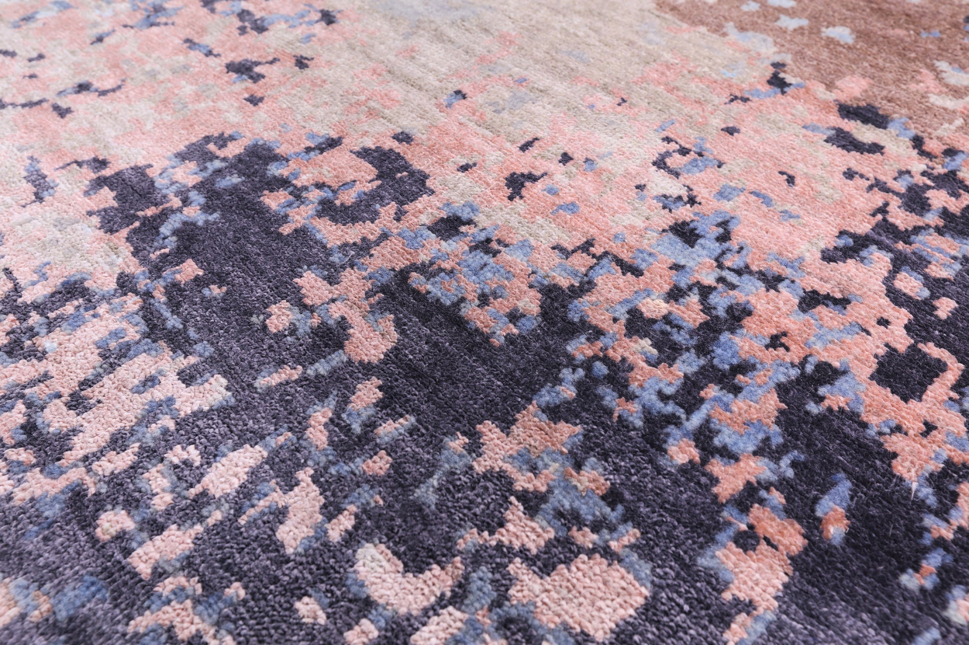 Modern Hand Knotted Wool & Silk Rug - 9' 0" X 12' 1" - Golden Nile