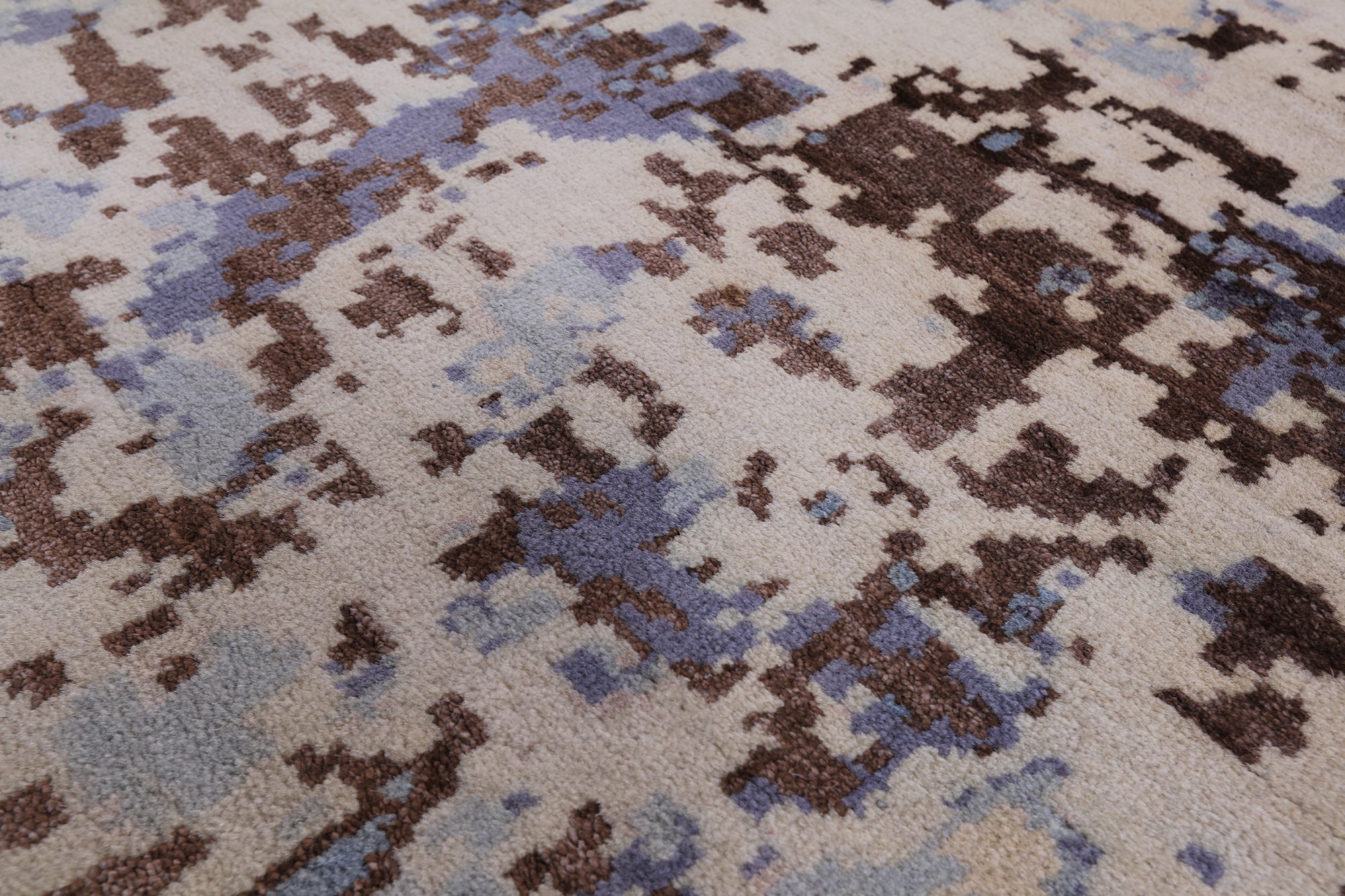Modern Hand Knotted Wool & Silk Rug - 7' 11" X 10' 1" - Golden Nile