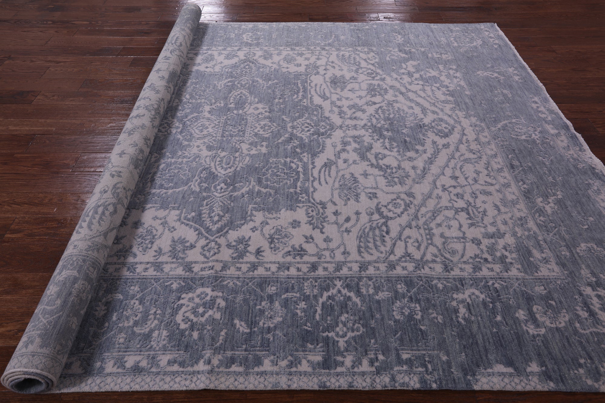 Grey Persian Fine Serapi Handmade Wool Rug - 7' 10" X 10' 2" - Golden Nile