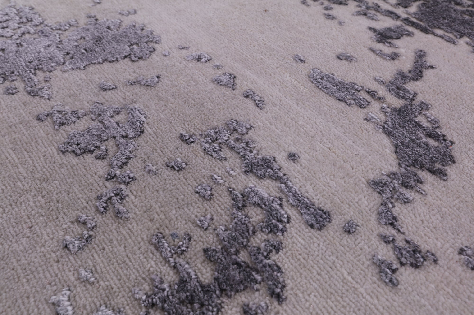 Grey Round Modern Hand Knotted Wool & Silk Rug - 8' 1" X 8' 1" - Golden Nile