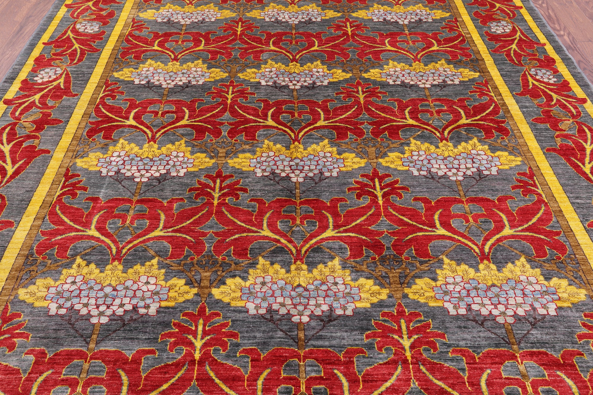Grey William Morris Handmade Wool Rug - 7' 10" X 9' 10" - Golden Nile