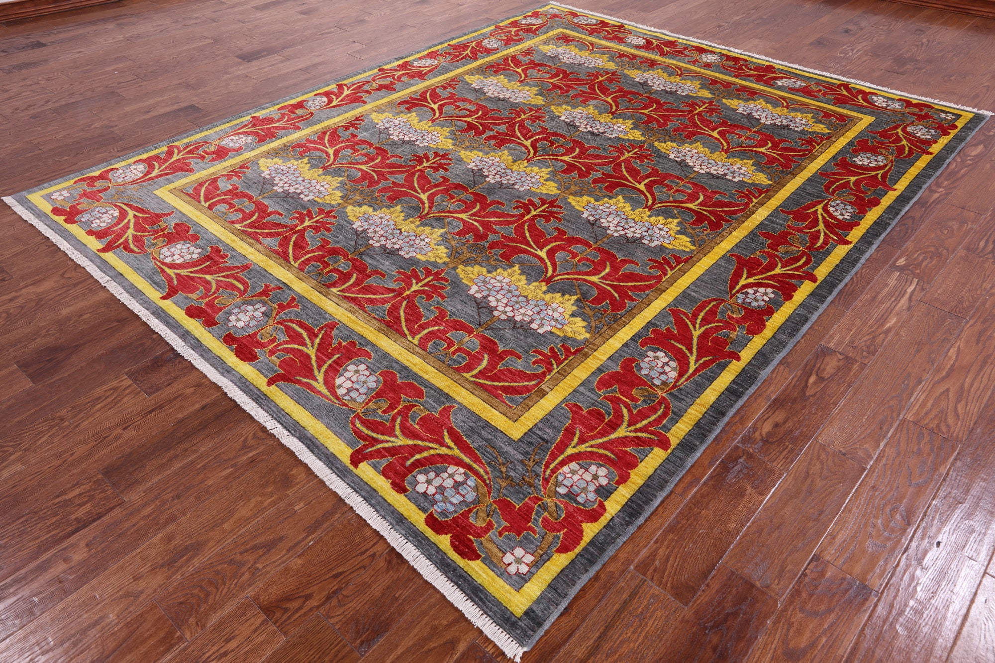 Grey William Morris Handmade Wool Rug - 7' 10" X 9' 10" - Golden Nile