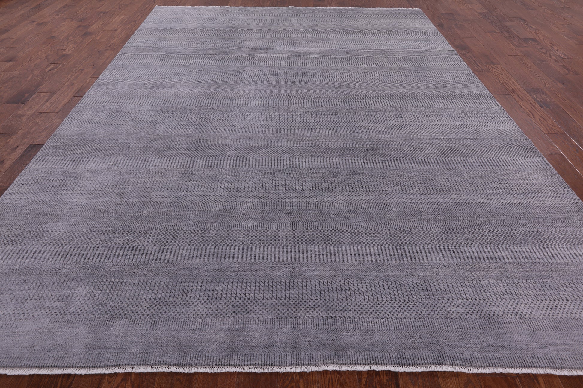 Grey Savannah Grass Handmade Wool & Silk Rug - 9' 0" X 12' 4" - Golden Nile