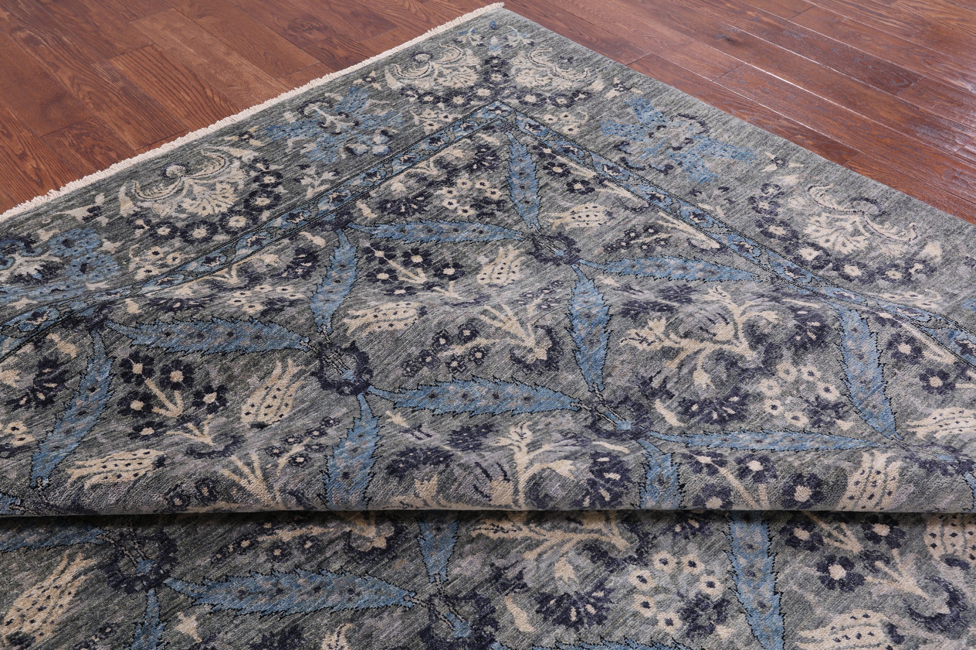 Grey William Morris Handmade Wool Rug - 9' 2" X 12' 2" - Golden Nile