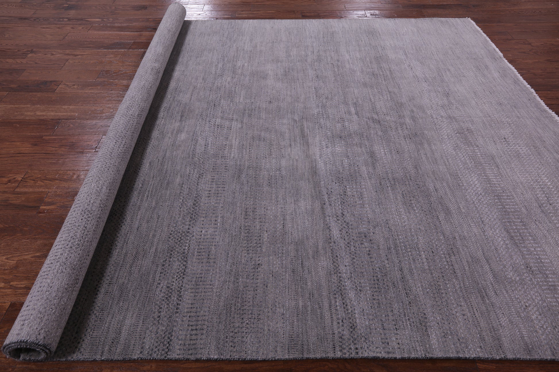 Grey Savannah Grass Handmade Wool & Silk Rug - 8' 1" X 10' 4" - Golden Nile