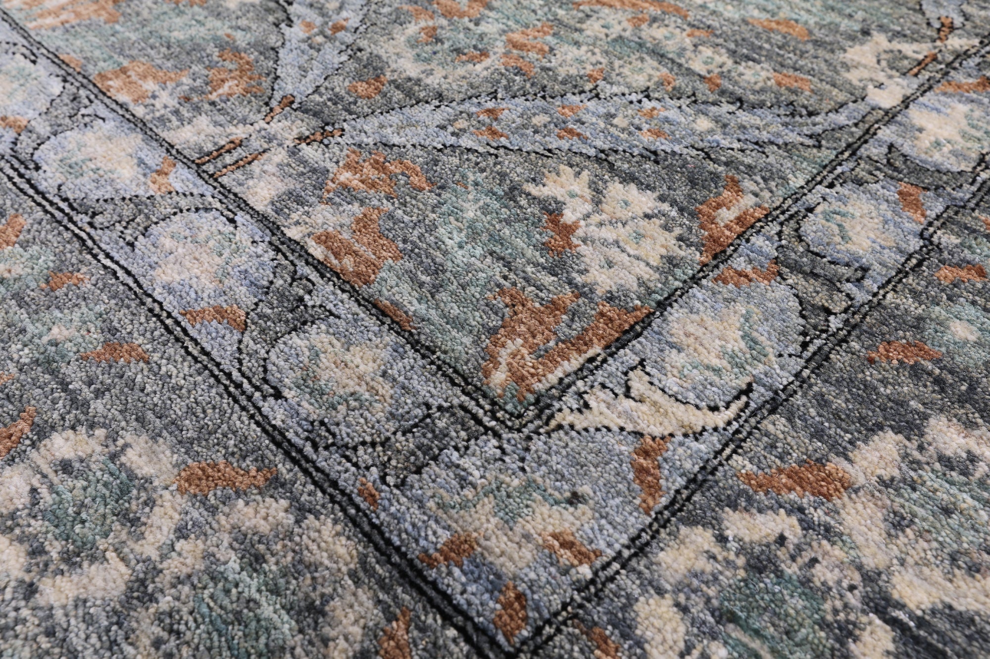 Grey William Morris Hand Knotted Wool Rug - 10' 2" X 14' 3" - Golden Nile