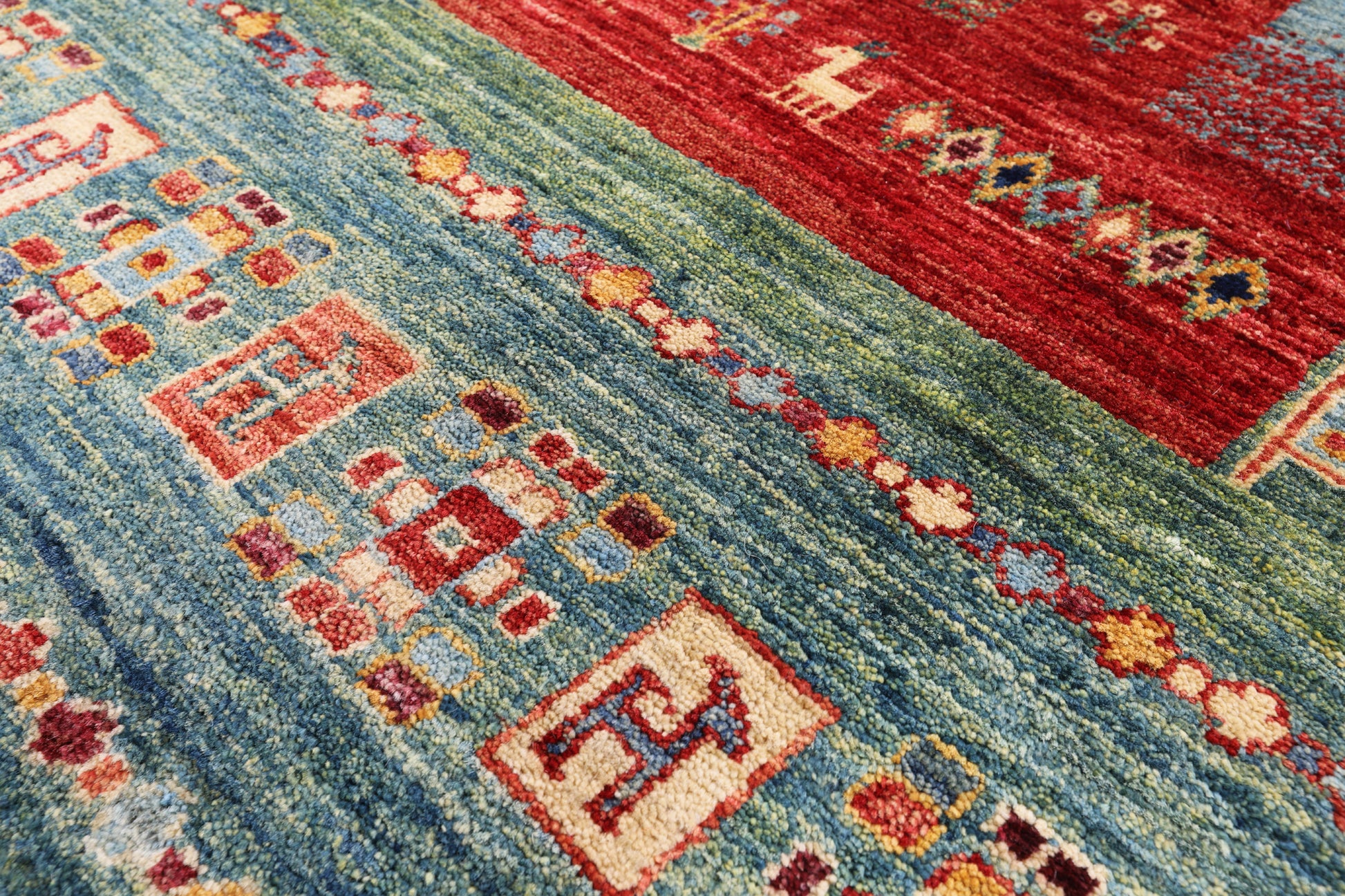 Tribal Persian Gabbeh Handmade Wool Rug - 5' 7" X 7' 9" - Golden Nile