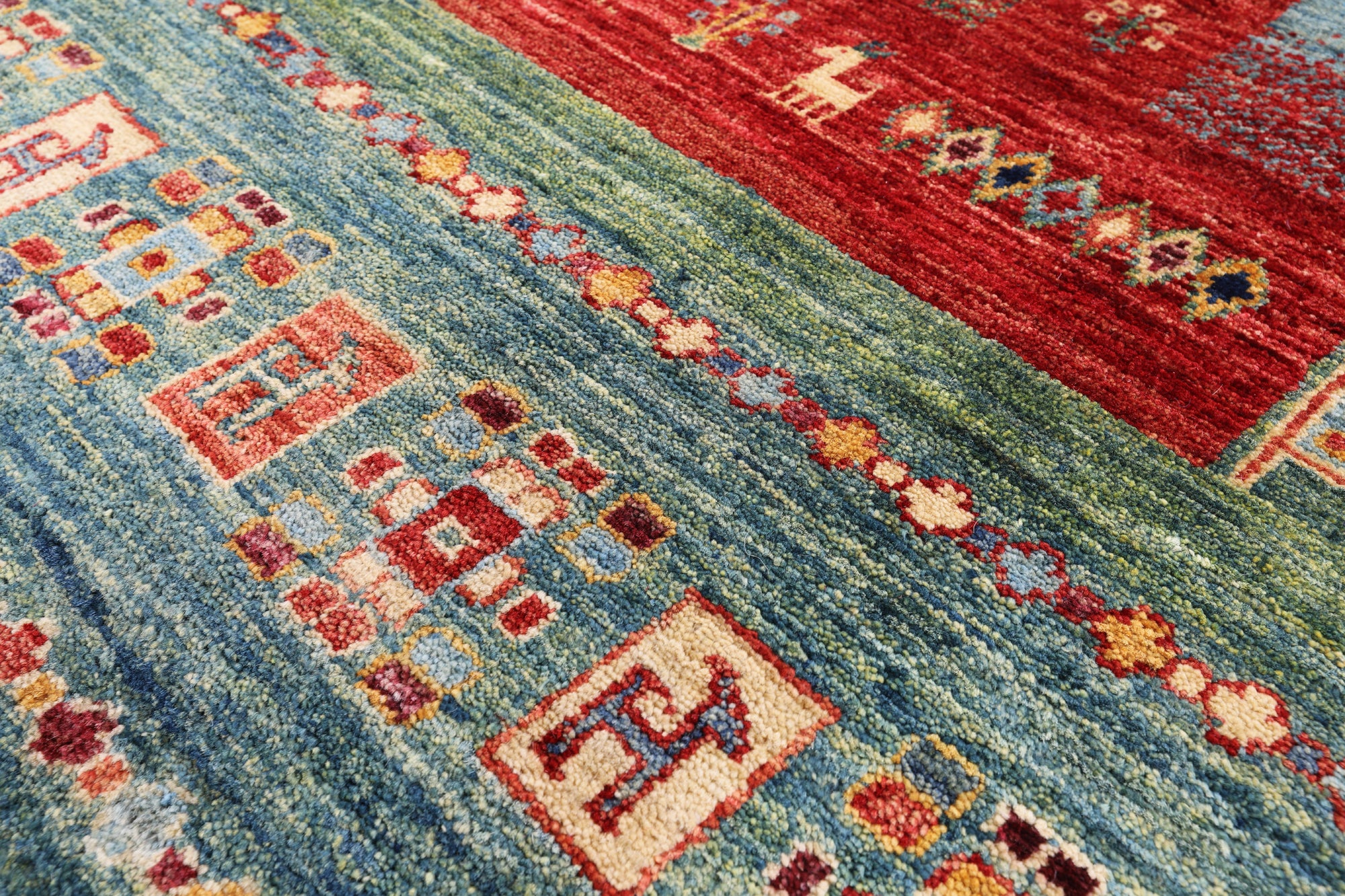 Tribal Persian Gabbeh Handmade Wool Rug - 5' 7" X 7' 9" - Golden Nile