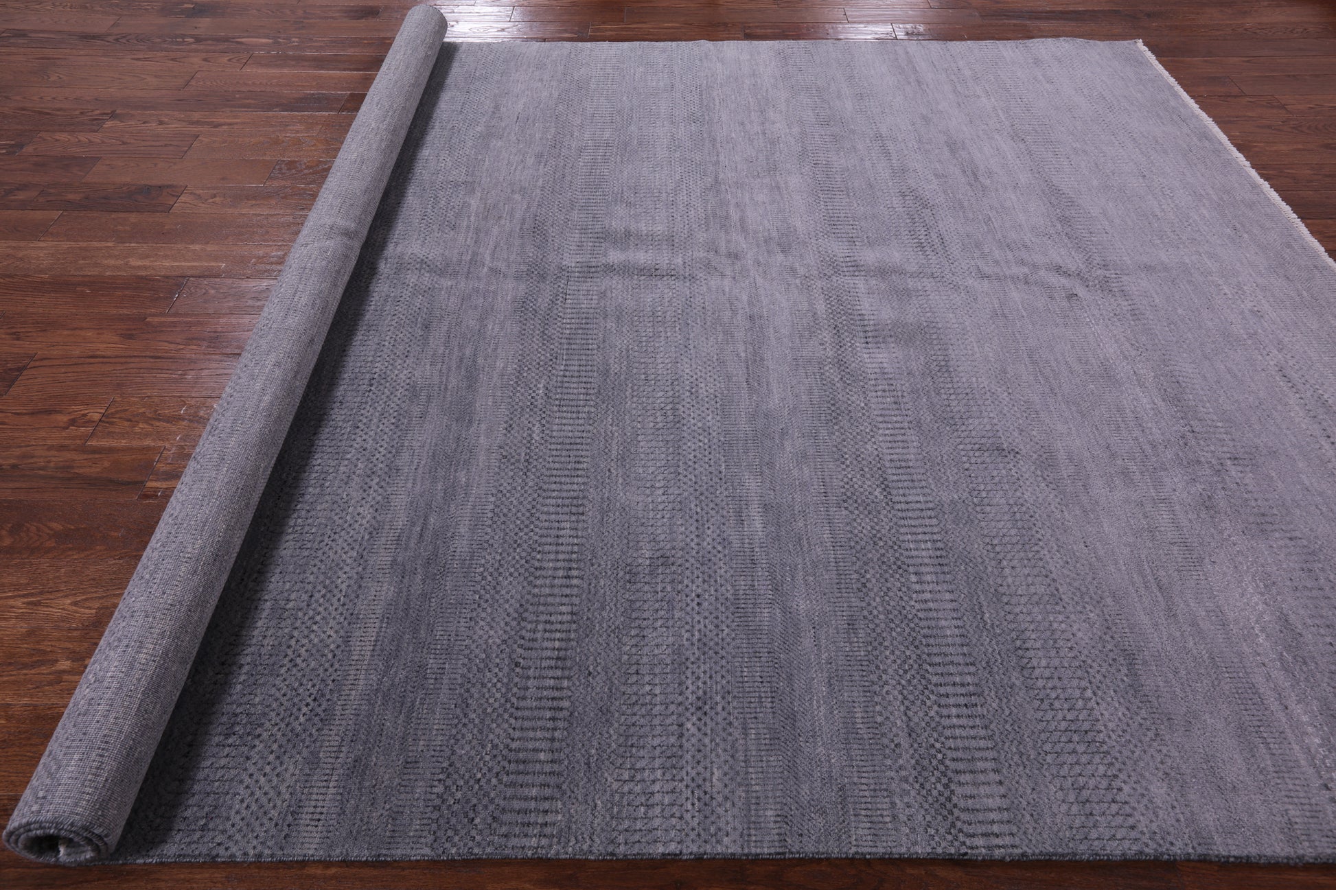 Grey Savannah Grass Handmade Wool & Silk Rug - 8' 2" X 10' 3" - Golden Nile