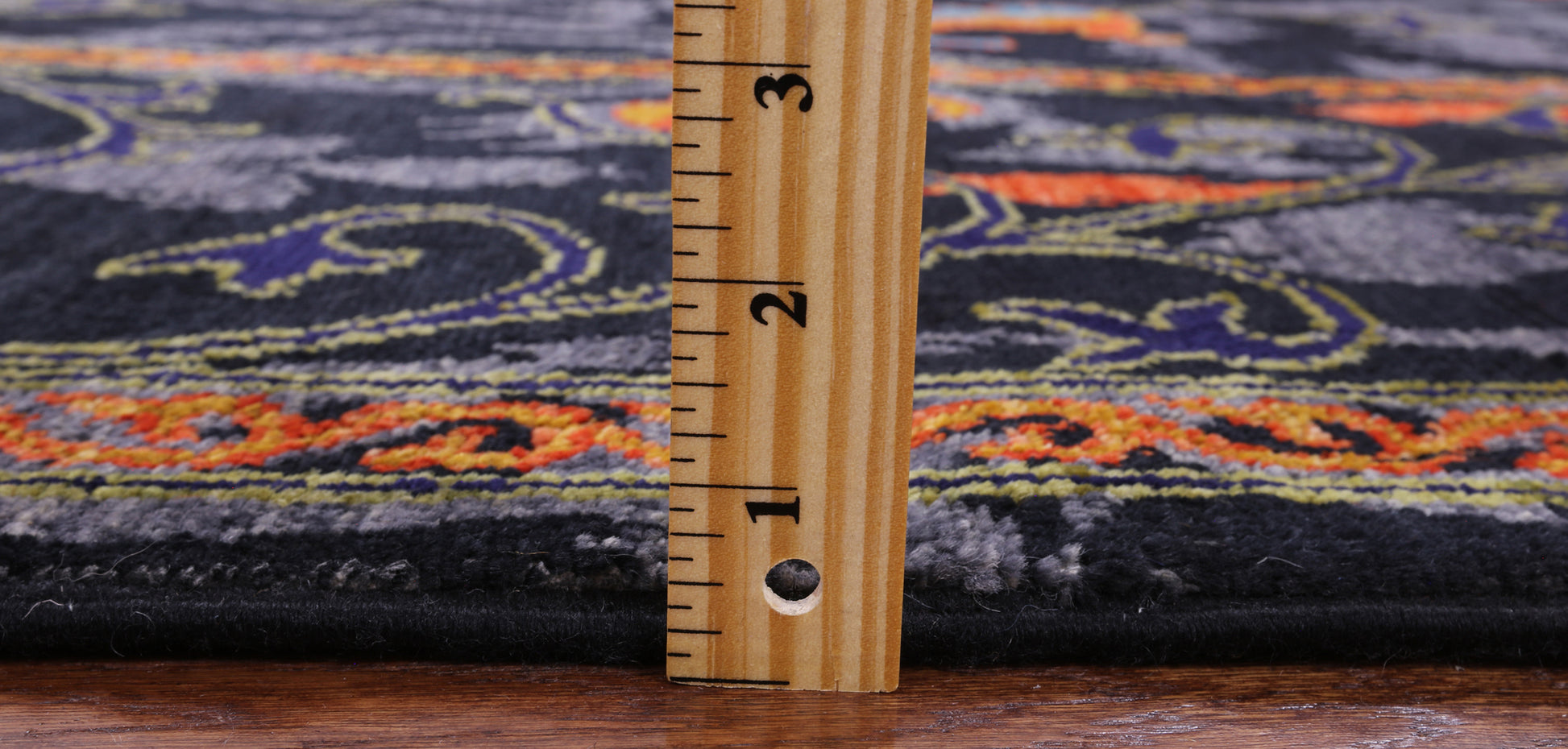 Black William Morris Handmade Wool Rug - 5' 2" X 7' 10" - Golden Nile