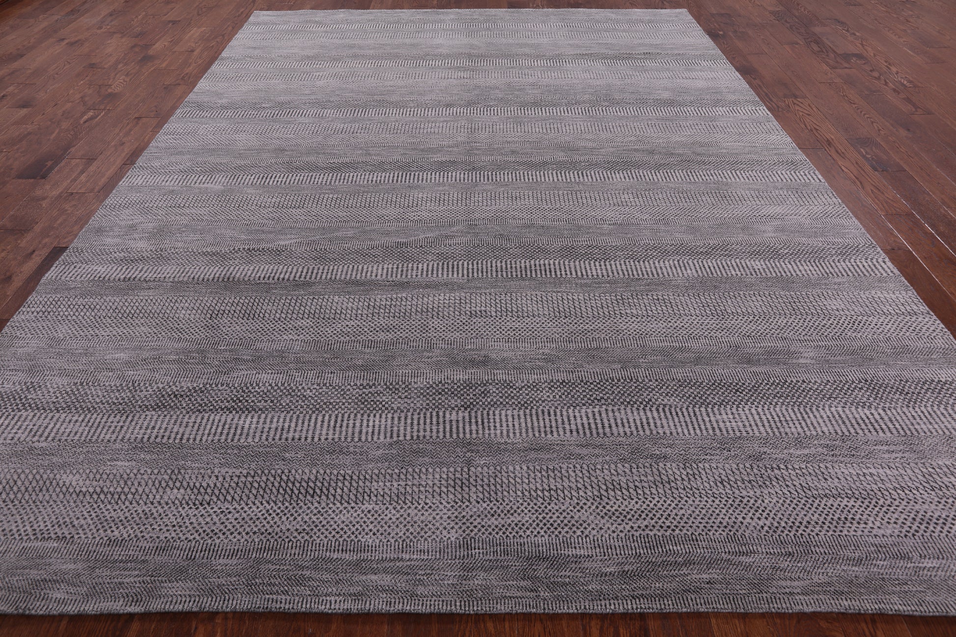 Grey Savannah Grass Handmade Wool & Silk Rug - 9' 2" X 12' 2" - Golden Nile