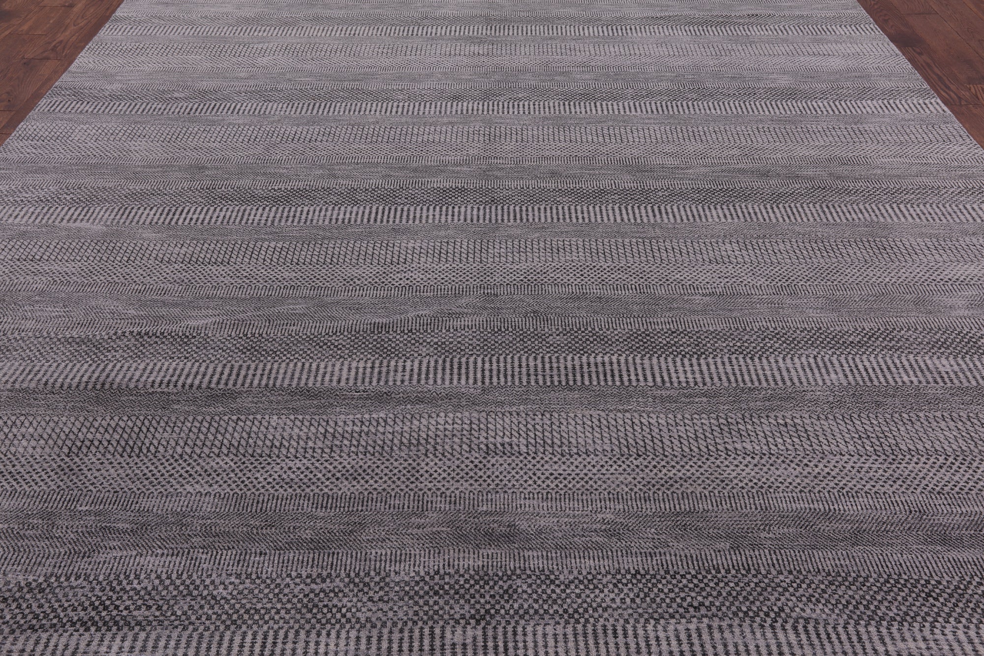 Grey Savannah Grass Handmade Wool & Silk Rug - 9' 2" X 12' 2" - Golden Nile