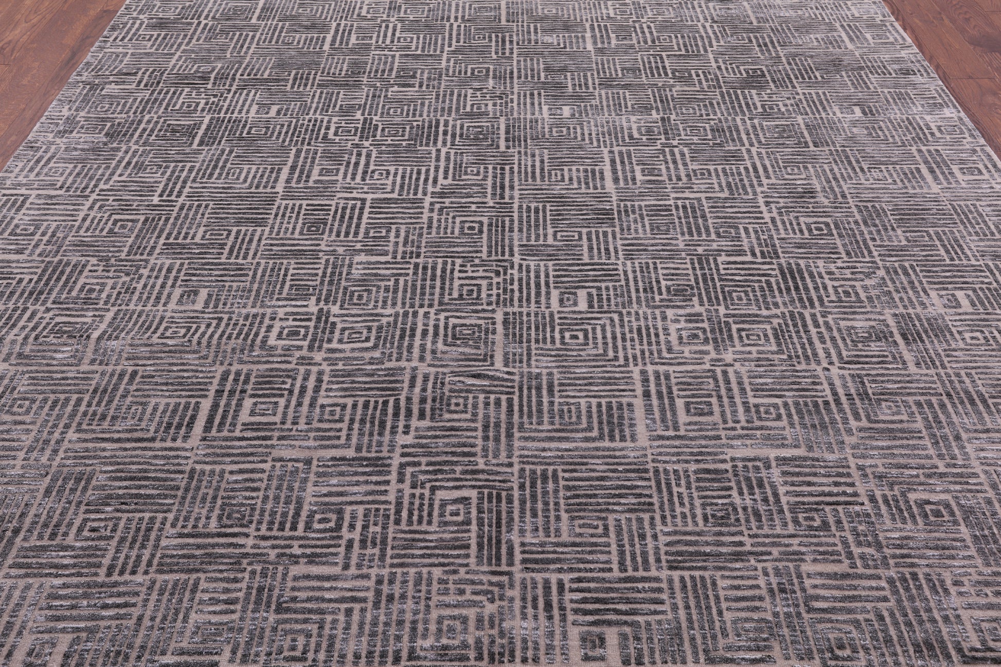 Grey Modern Handmade Wool & Silk Rug - 8' 1" X 10' 0" - Golden Nile