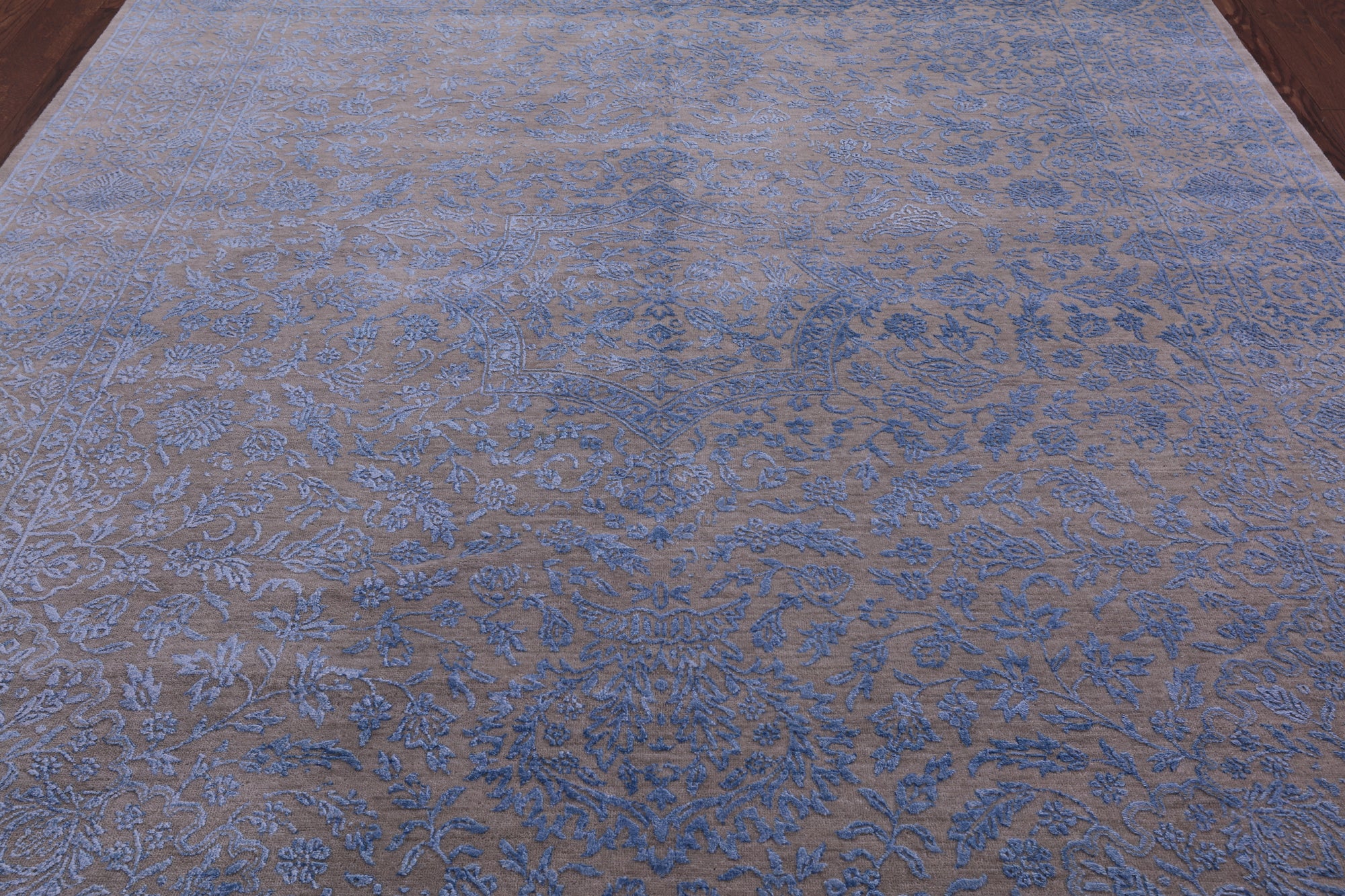 Modern Handmade Wool & Silk Rug - 8' 1" X 9' 10" - Golden Nile