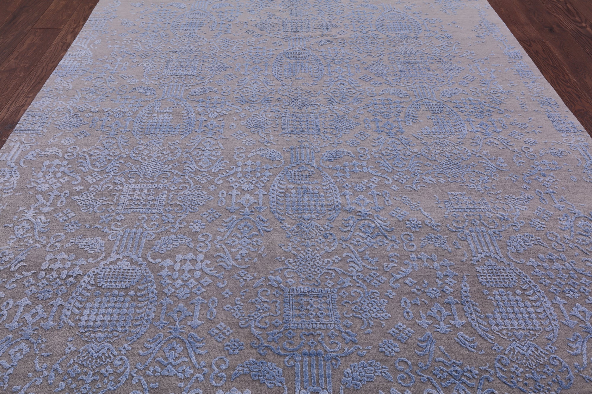 Grey Modern Hand Knotted Wool & Silk Rug - 6' 1" X 9' 1" - Golden Nile