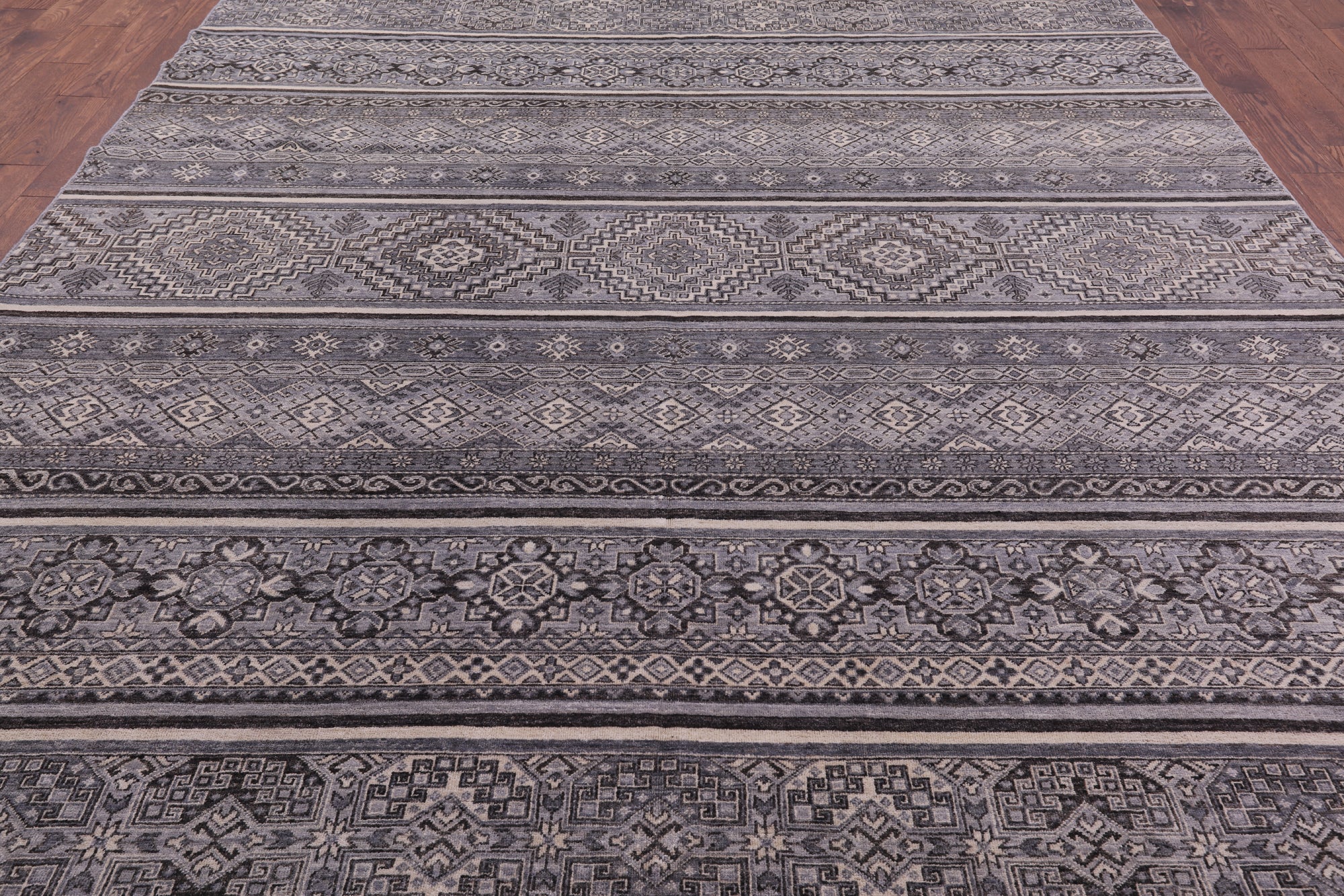 Tribal Khorjin Persian Gabbeh Handmade Wool Rug - 8' 10" X 11' 7" - Golden Nile
