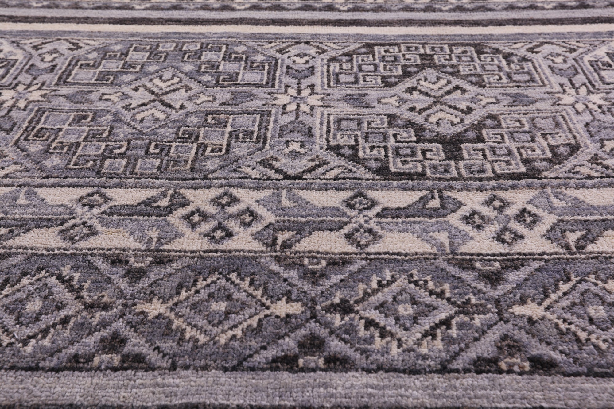Tribal Khorjin Persian Gabbeh Handmade Wool Rug - 8' 10" X 11' 7" - Golden Nile