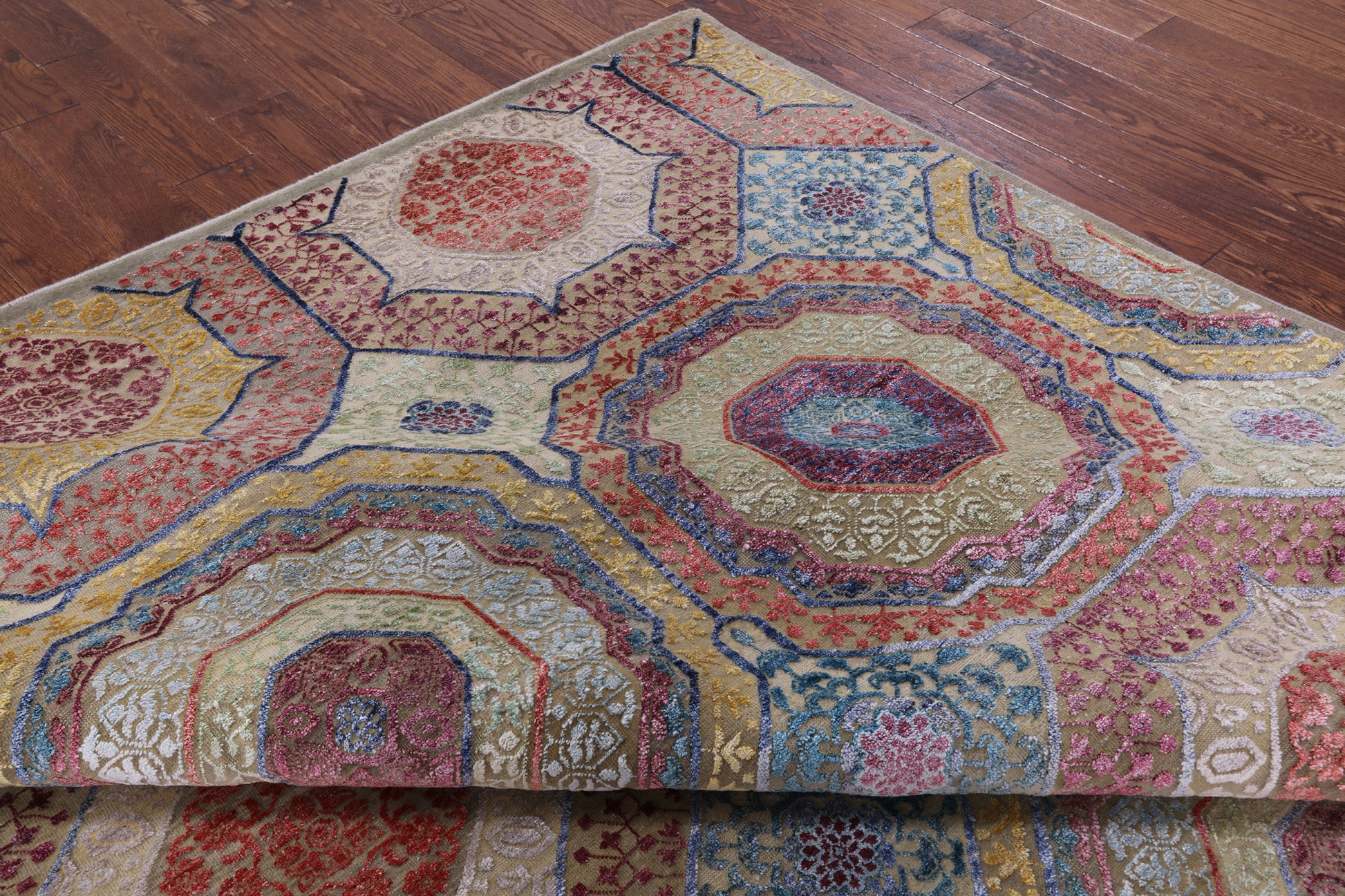 Geometric Persian Mamluk Hand Knotted Wool & Silk Rug - 8' 2" X 10' 1" - Golden Nile