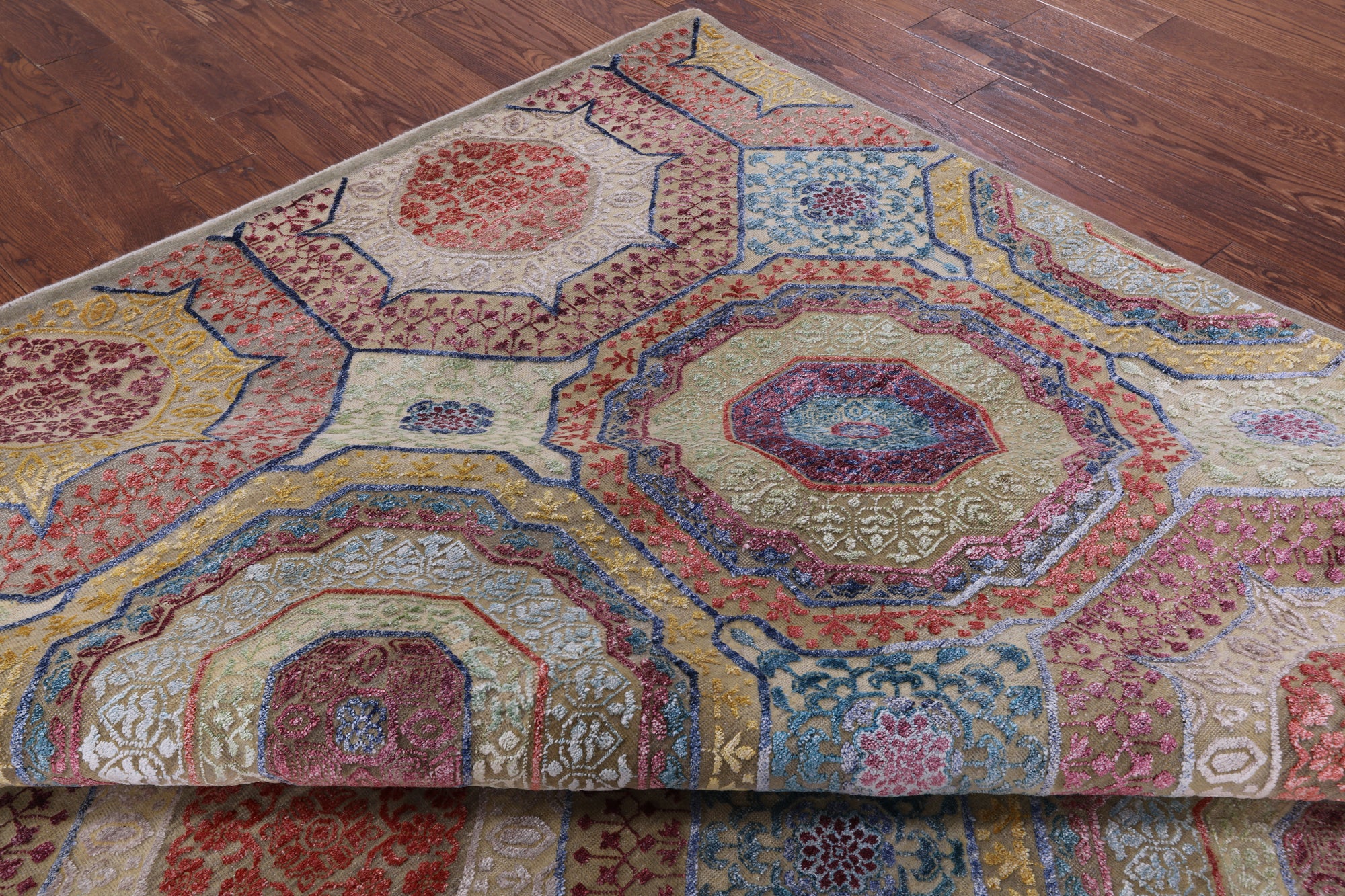 Geometric Persian Mamluk Hand Knotted Wool & Silk Rug - 8' 2" X 10' 1" - Golden Nile