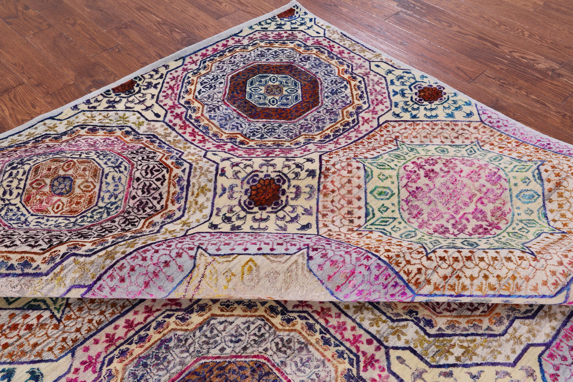 Geometric Persian Mamluk Hand Knotted Wool & Silk Rug - 8' 2" X 9' 9" - Golden Nile
