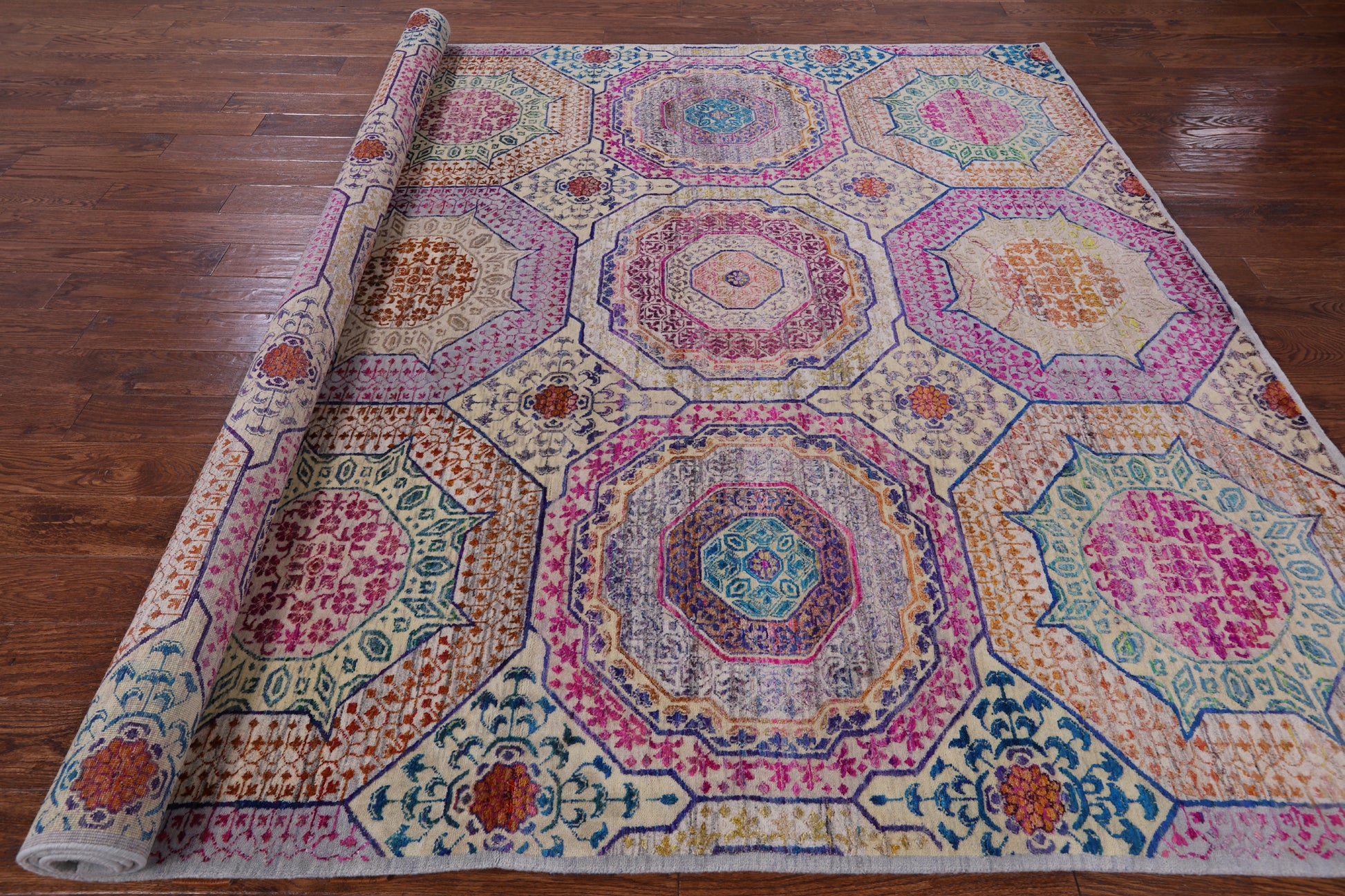 Geometric Persian Mamluk Hand Knotted Wool & Silk Rug - 8' 2" X 9' 9" - Golden Nile