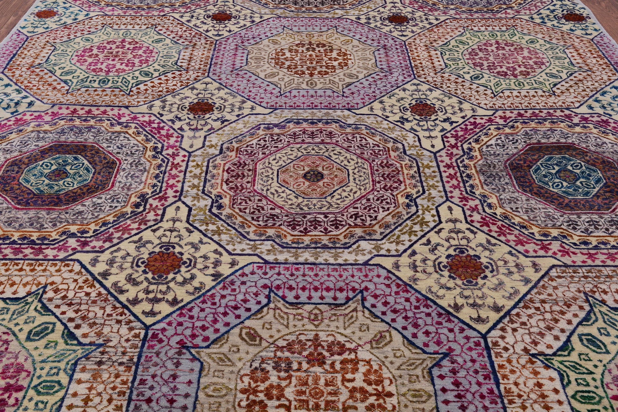 Geometric Persian Mamluk Hand Knotted Wool & Silk Rug - 8' 2" X 9' 9" - Golden Nile