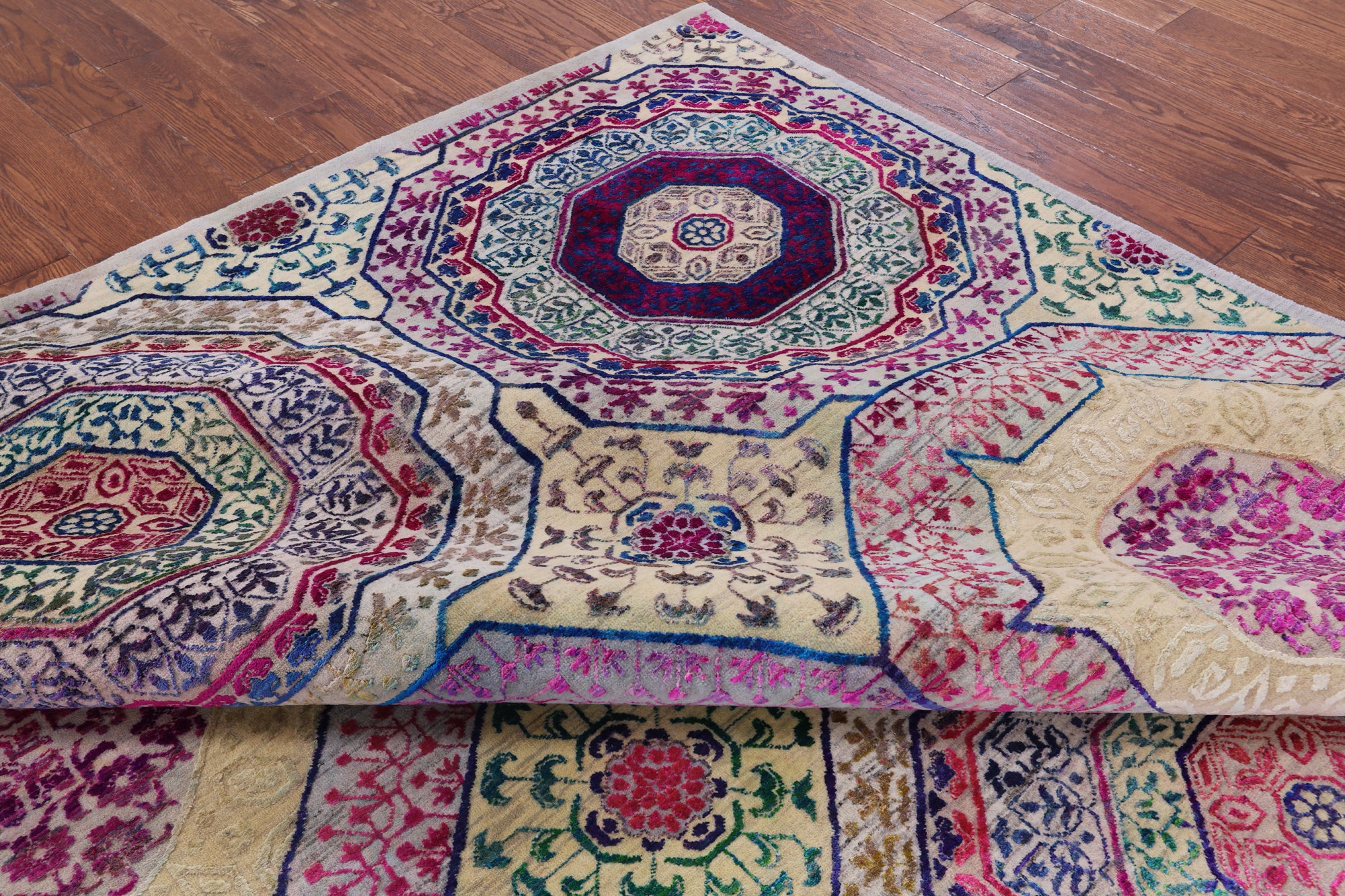 Geometric Persian Mamluk Hand Knotted Wool & Silk Rug - 8' 11" X 11' 11" - Golden Nile