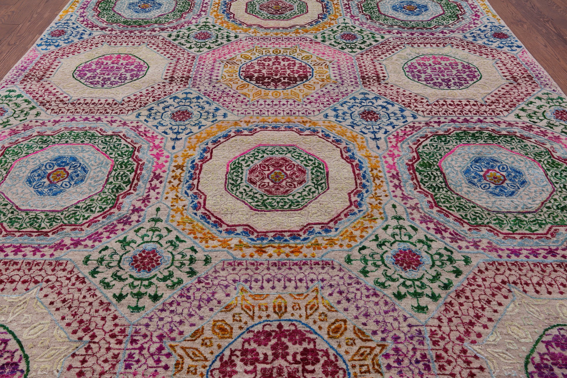 Geometric Persian Mamluk Hand Knotted Wool & Silk Rug - 8' 2" X 10' 2" - Golden Nile