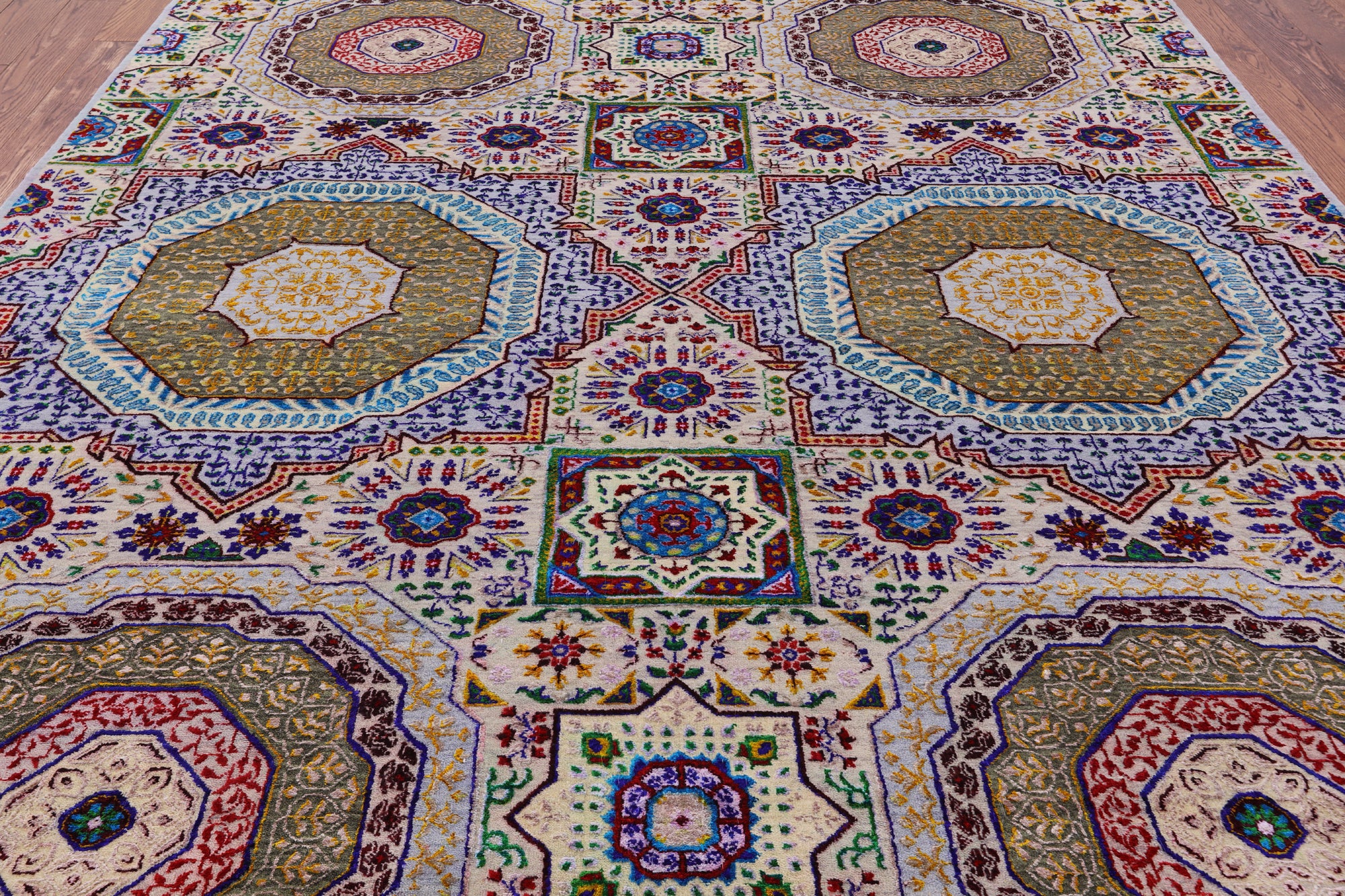 Geometric Persian Mamluk Hand Knotted Wool & Silk Rug - 8' 1" X 9' 11" - Golden Nile