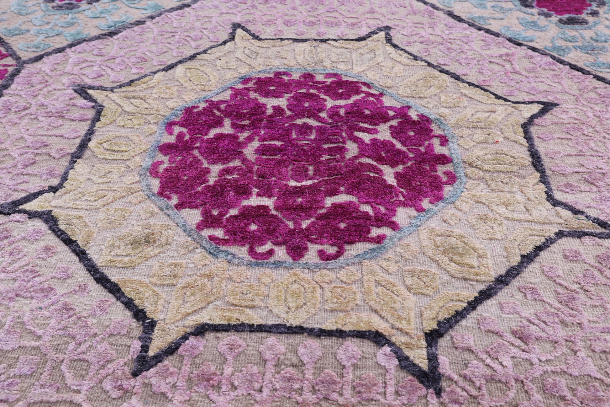 Geometric Persian Mamluk Handmade Wool & Silk Rug - 9' 0" X 12' 0" - Golden Nile