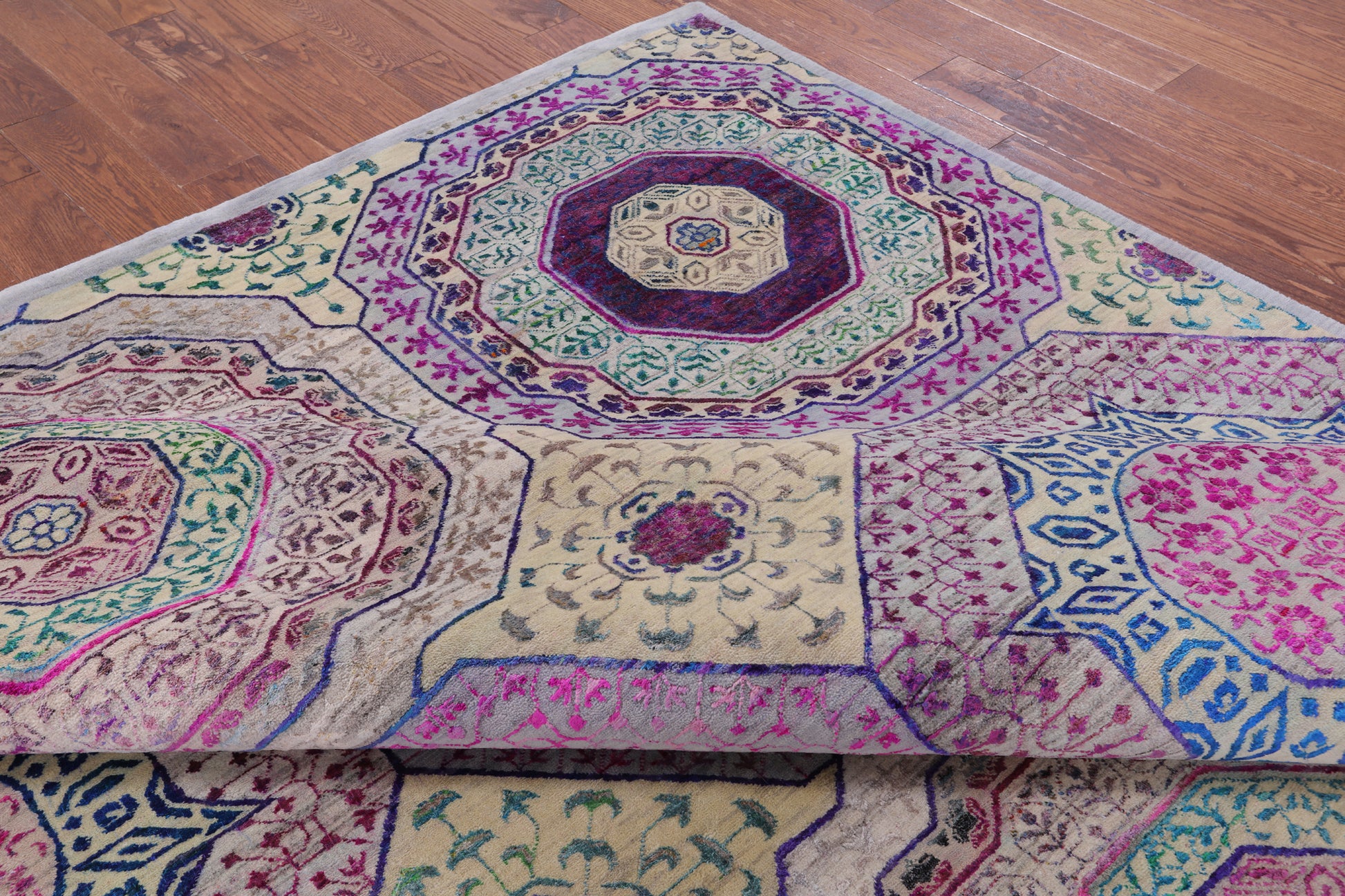 Geometric Persian Mamluk Hand Knotted Wool & Silk Rug - 9' 0" X 11' 9" - Golden Nile