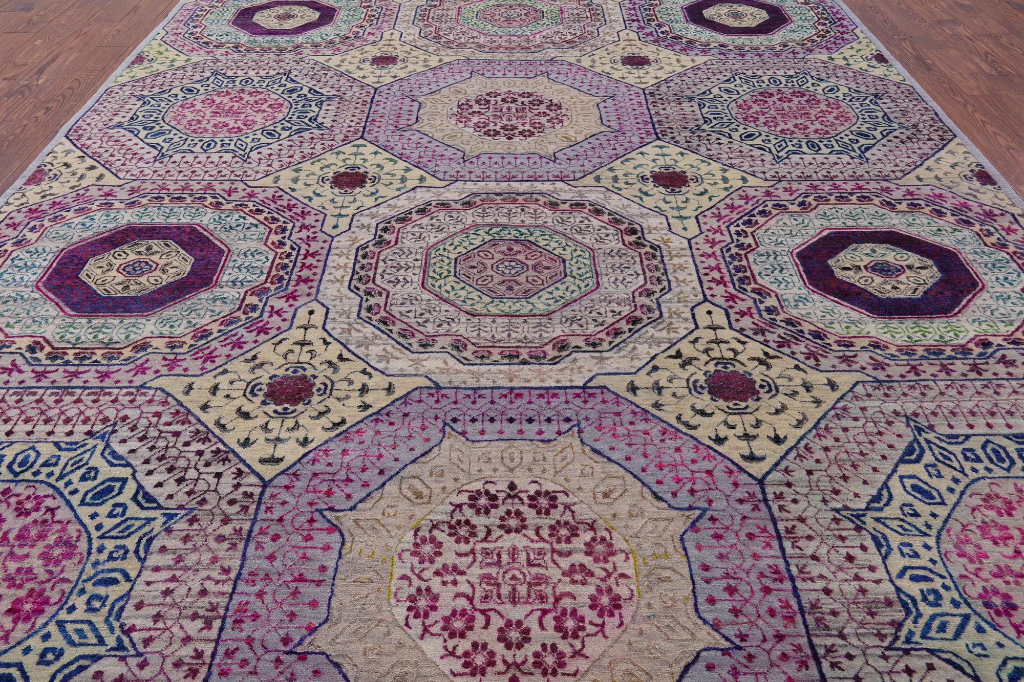 Geometric Persian Mamluk Hand Knotted Wool & Silk Rug - 9' 0" X 11' 9" - Golden Nile