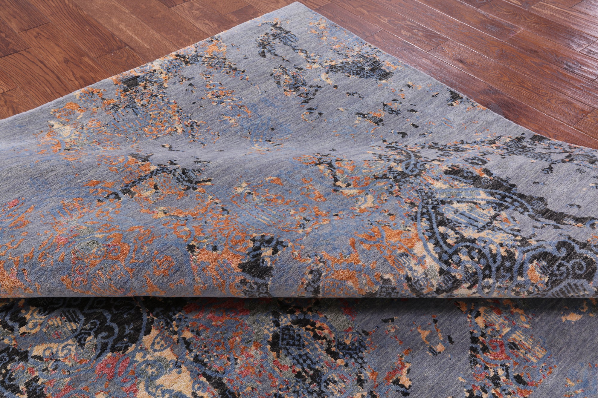 Modern Hand Knotted Wool & Silk Rug - 7' 11" X 10' 1" - Golden Nile