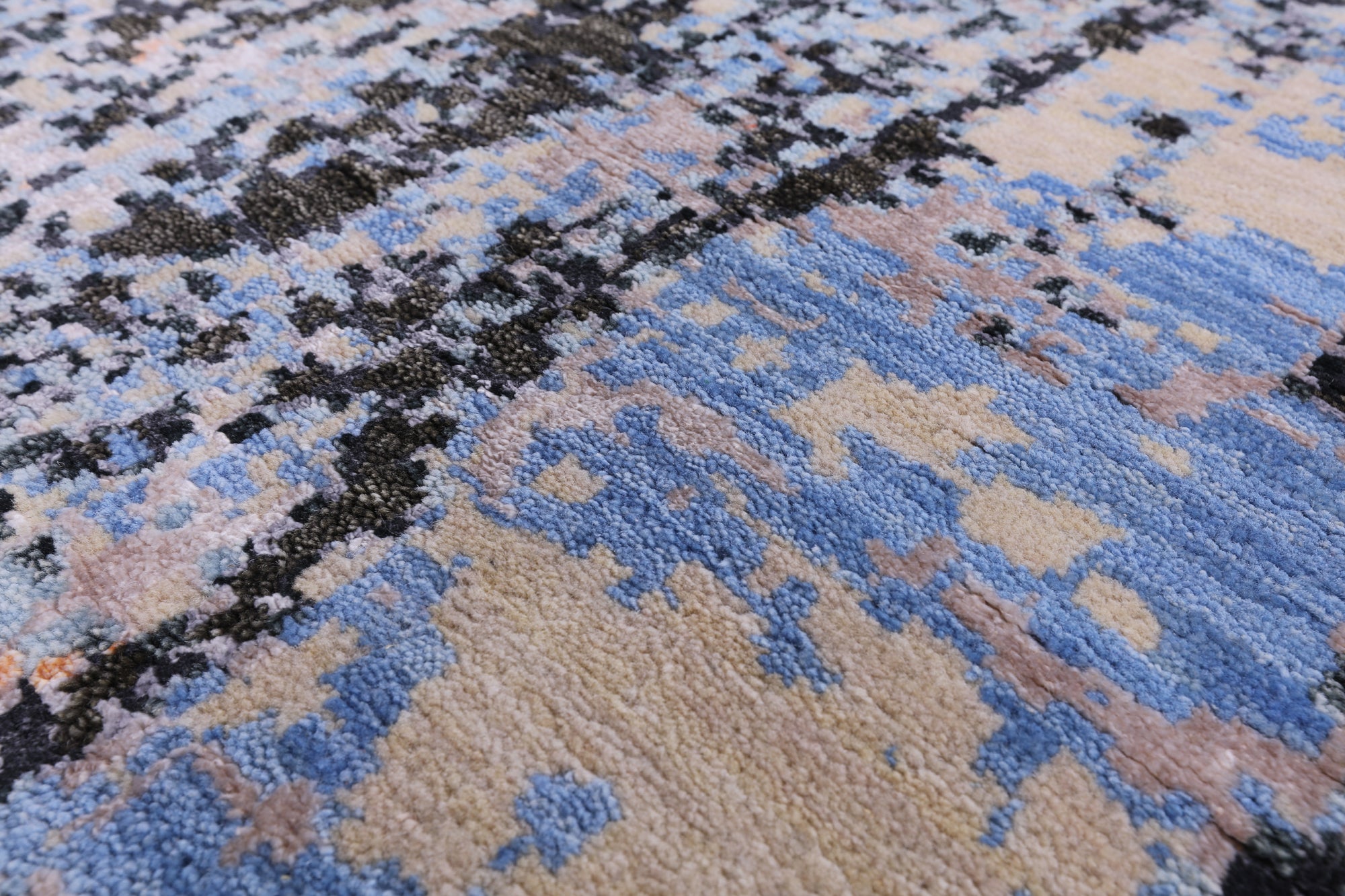 Abstract Contemporary Handmade Wool & Silk Rug - 8' 0" X 10' 0" - Golden Nile
