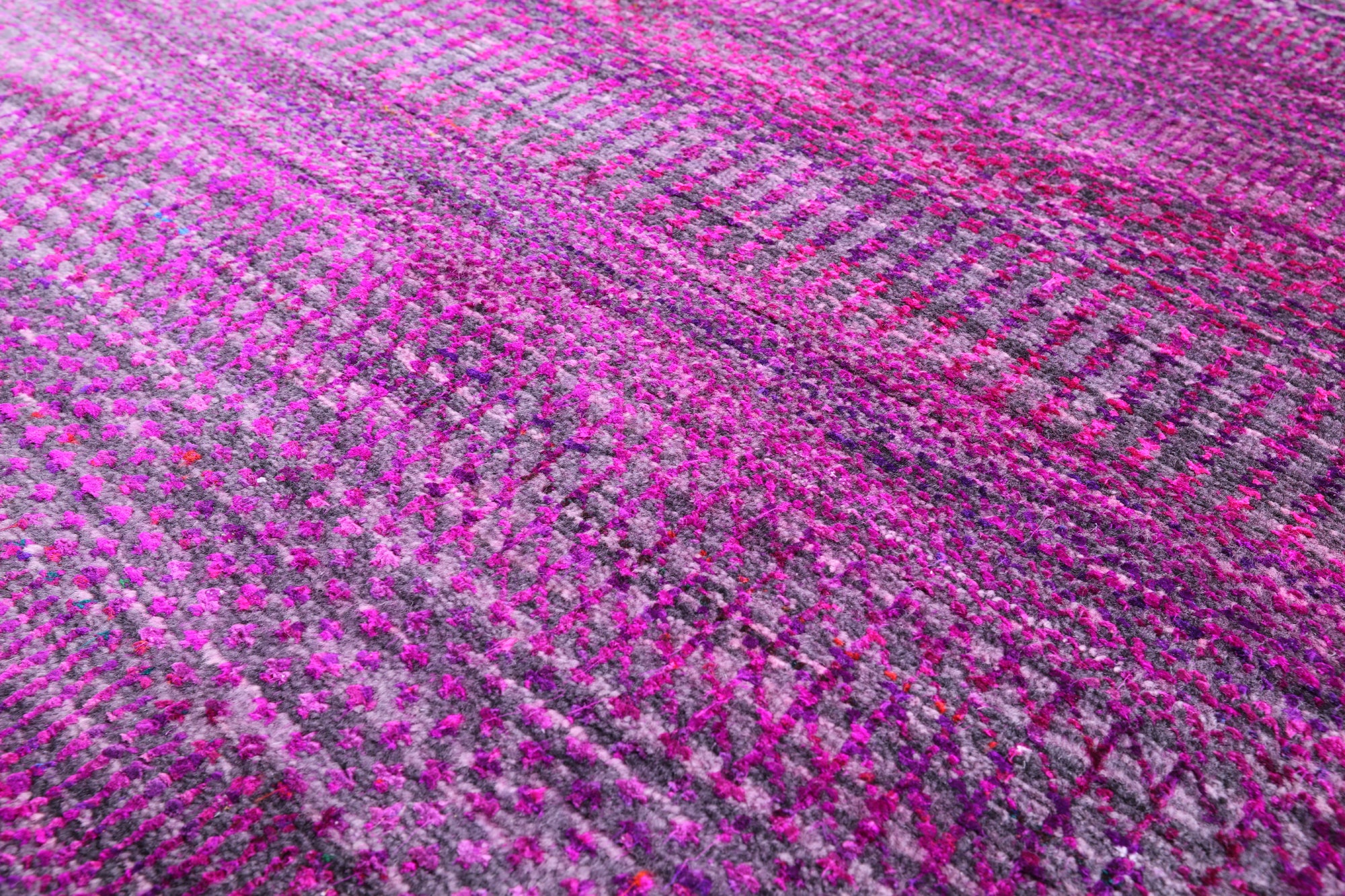Purple Savannah Grass Hand Knotted Wool & Silk Rug - 8' 11" X 18' 3" - Golden Nile