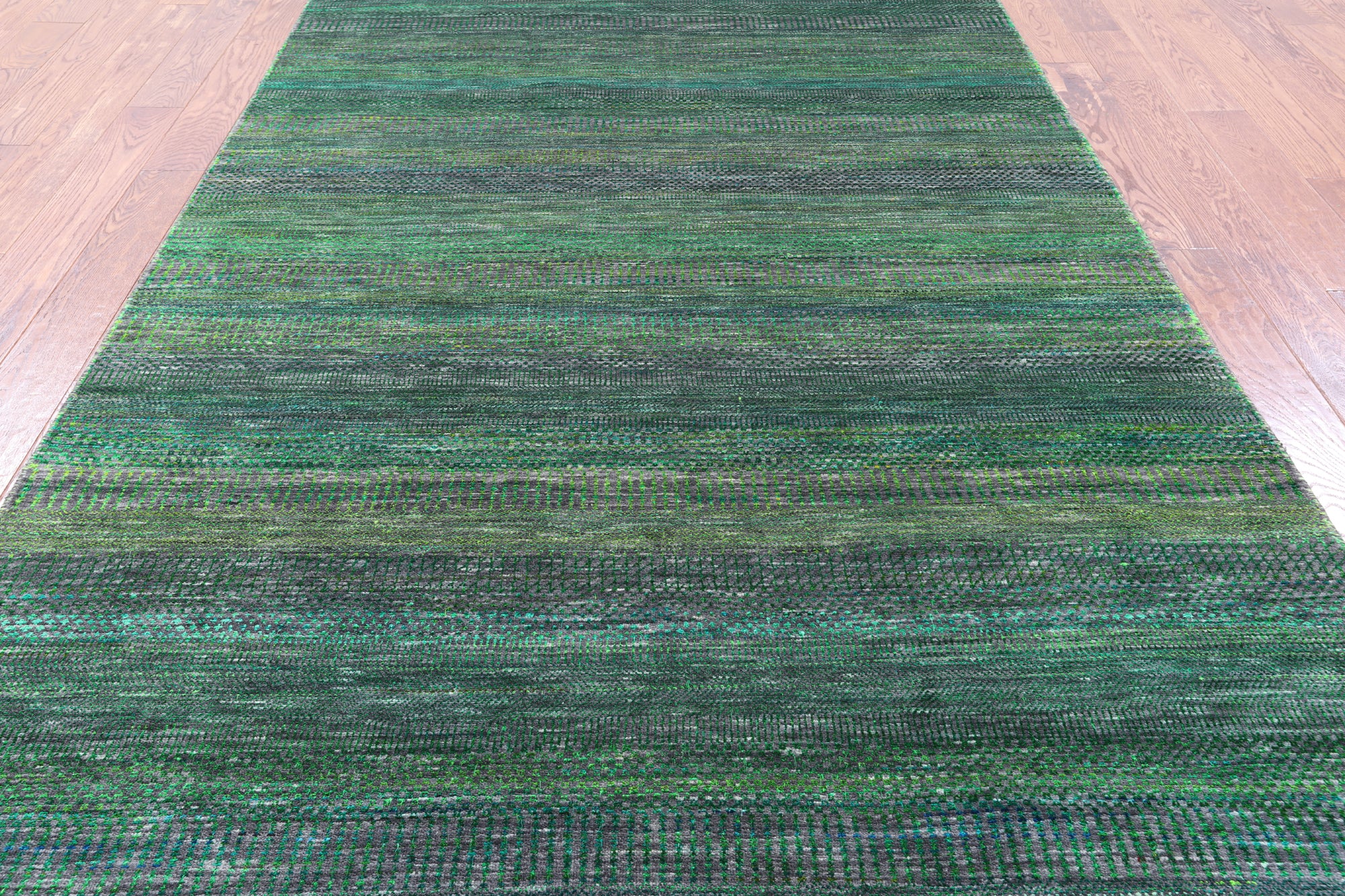 Green Savannah Grass Handmade Wool & Silk Rug - 5' 10" X 12' 0" - Golden Nile