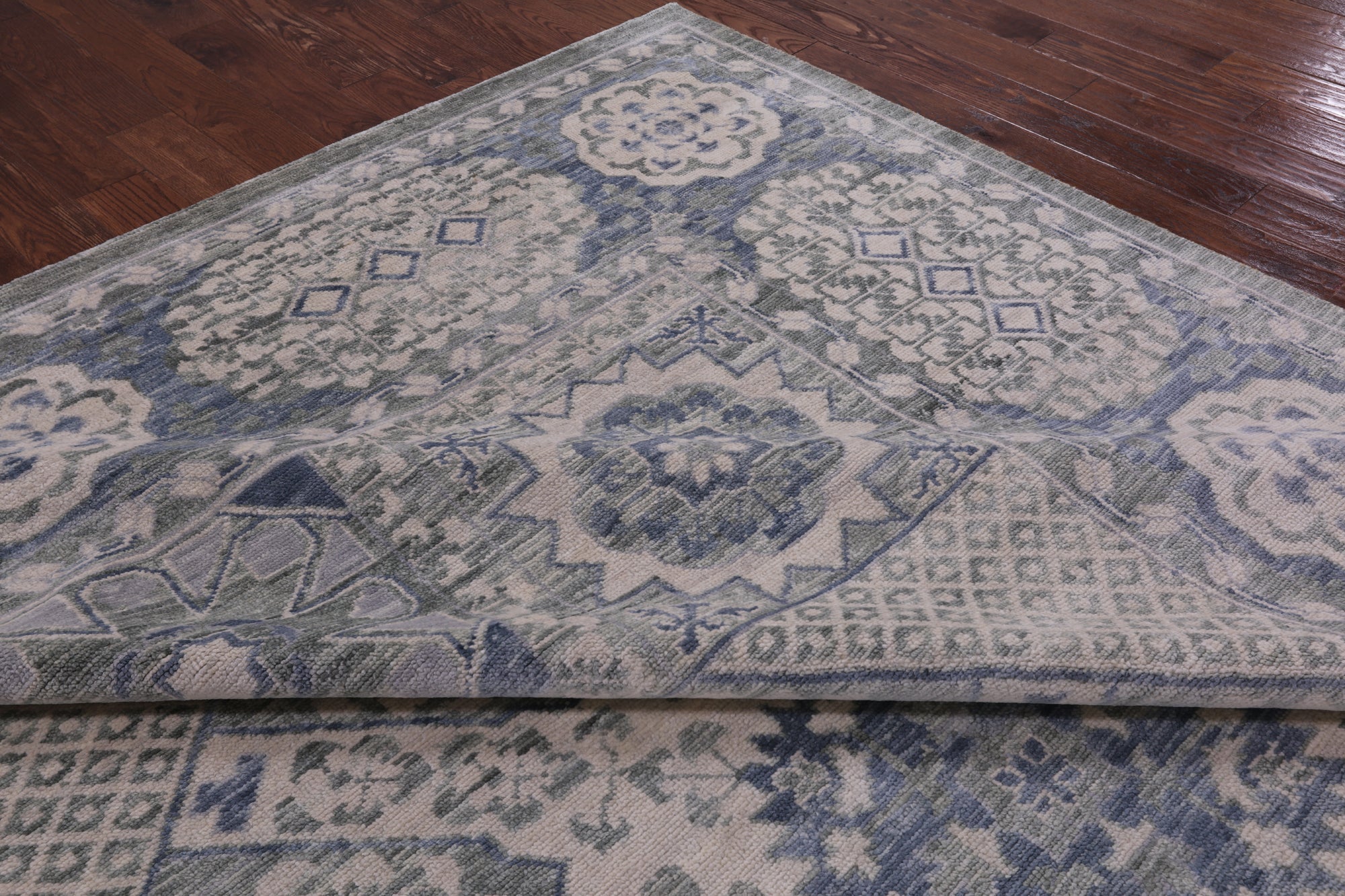 Geometric Persian Mamluk Hand Knotted Wool Rug - 10' 1" X 13' 10" - Golden Nile