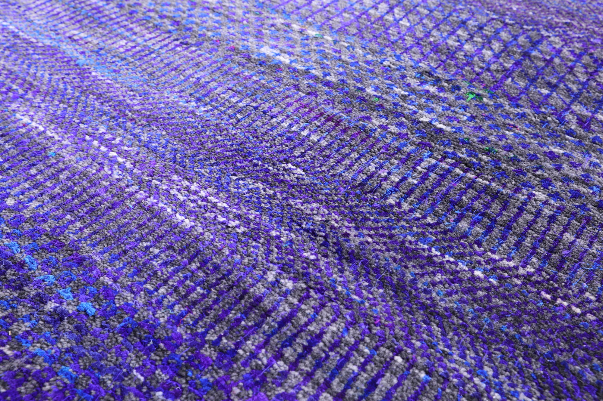 Purple Savannah Grass Hand Knotted Wool & Silk Runner Rug - 2' 6" X 18' 2" - Golden Nile