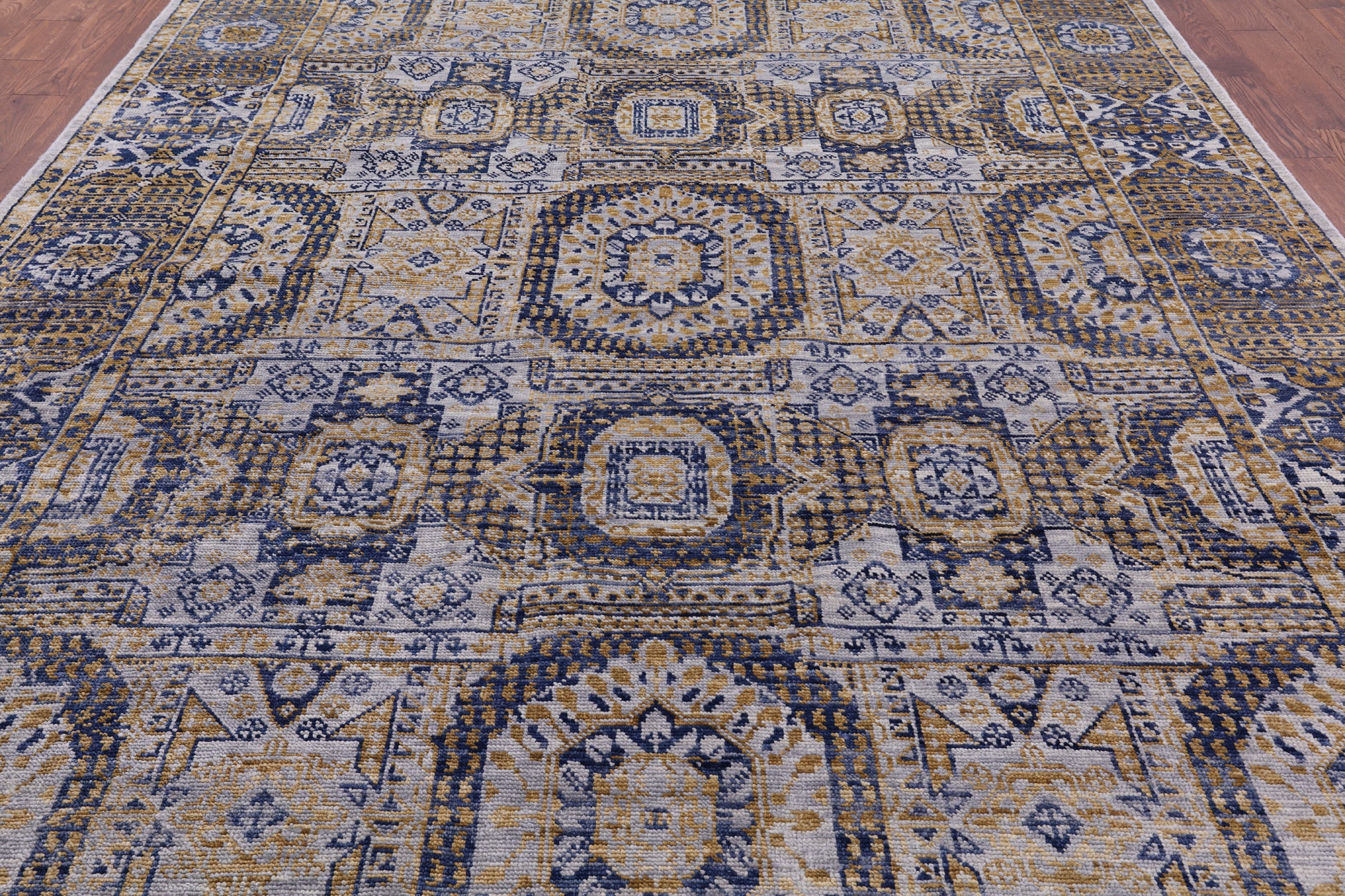 Geometric Persian Mamluk Hand Knotted Wool Rug - 8' 11" X 12' 1" - Golden Nile