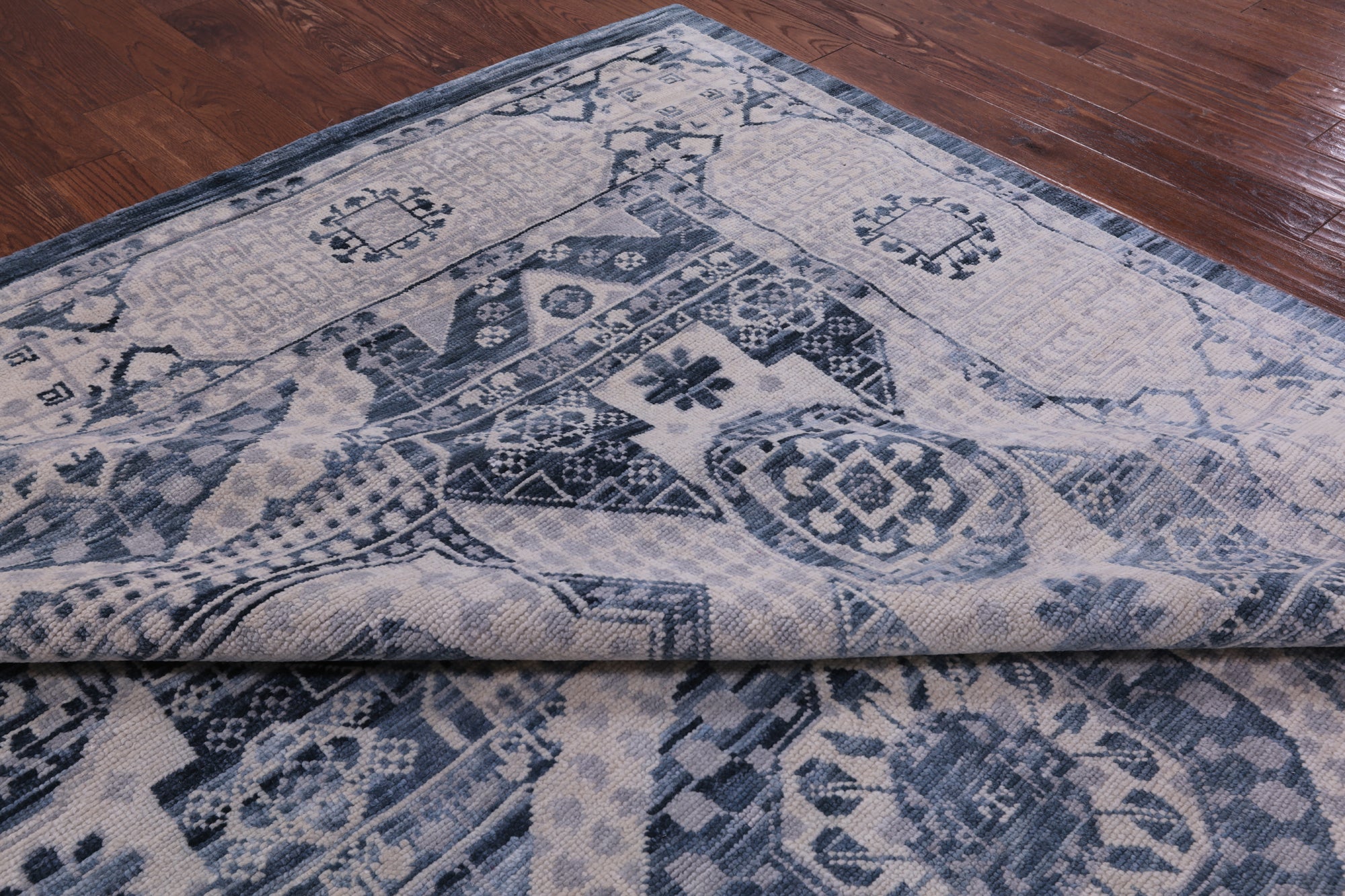 Geometric Persian Mamluk Hand Knotted Wool Rug - 9' 0" X 12' 2" - Golden Nile