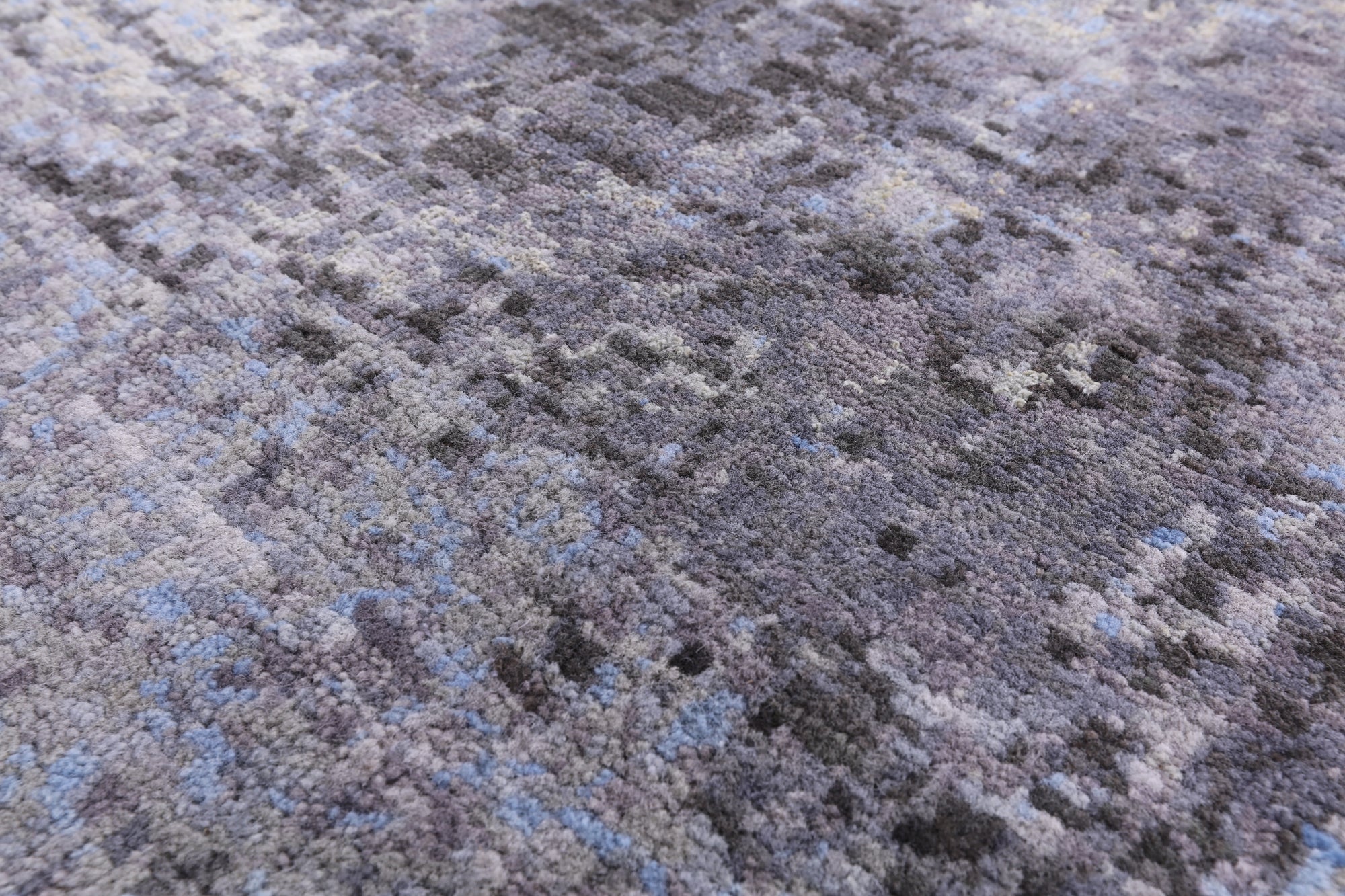 Abstract Modern Hand Knotted Wool & Silk Rug - 7' 11" X 9' 11" - Golden Nile