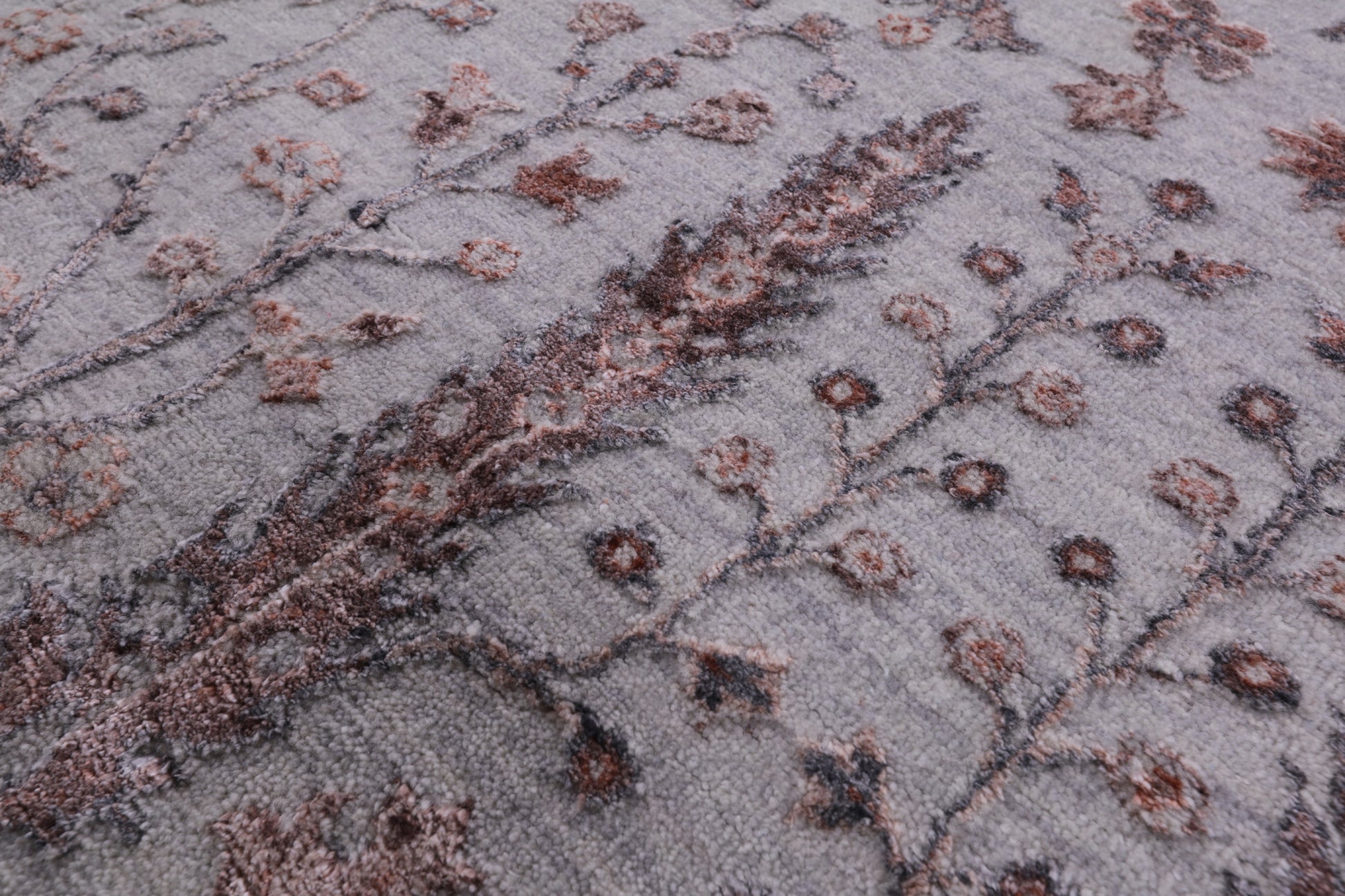 Grey Persian Ziegler Handmade Wool & Silk Rug - 6' 5" X 9' 4" - Golden Nile