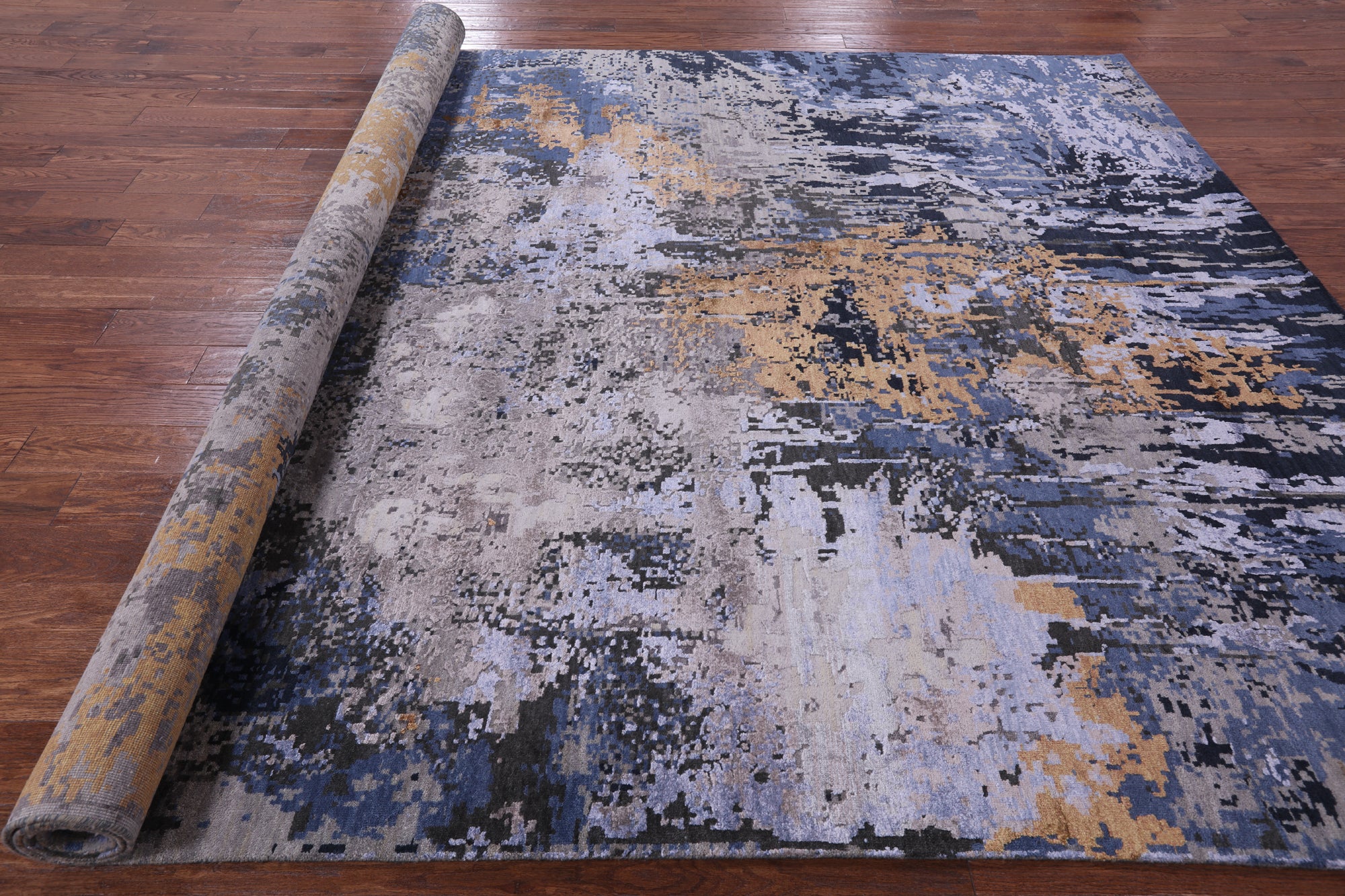 Abstract Modern Hand Knotted Wool & Silk Rug - 8' 10" X 12' 1" - Golden Nile