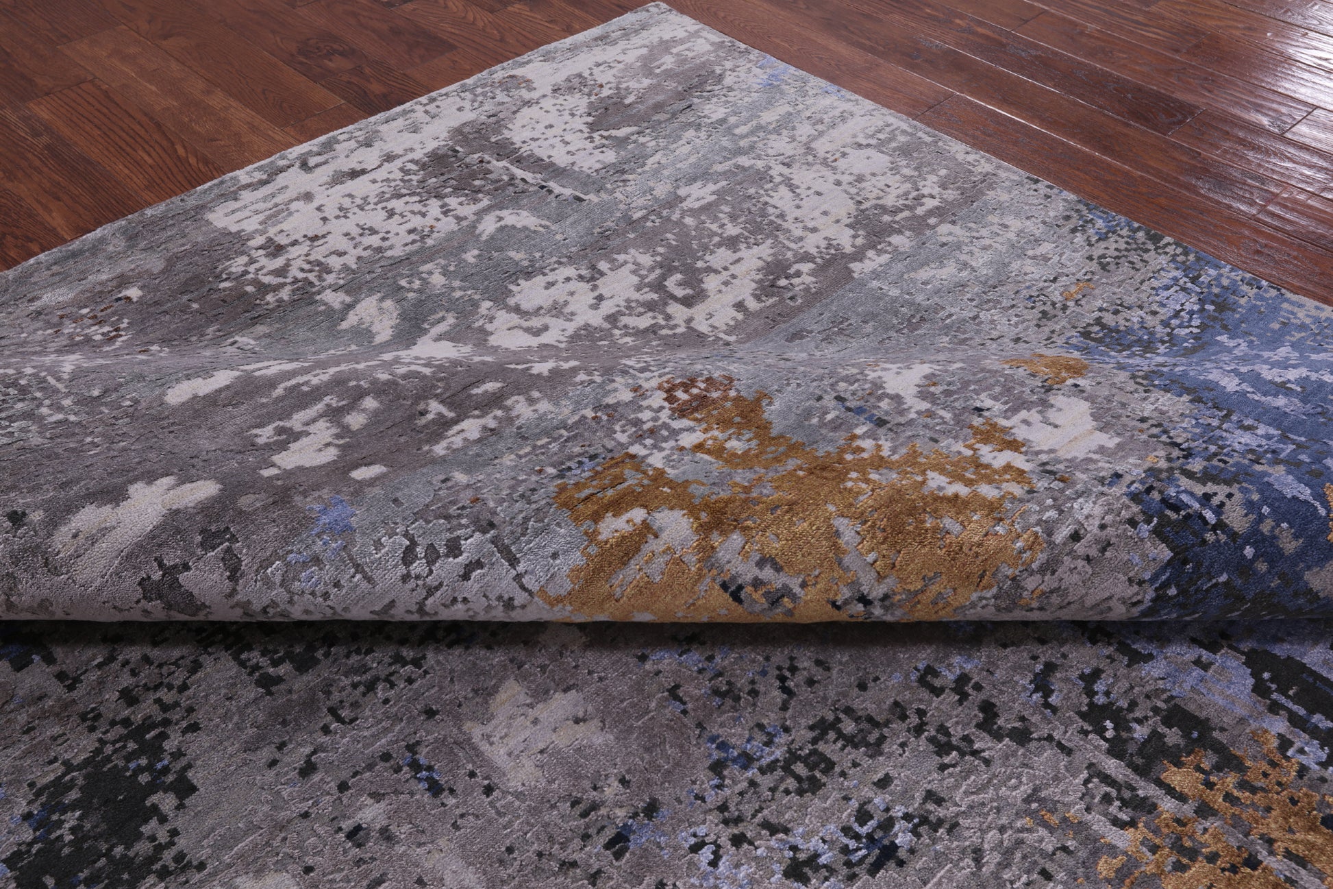 Abstract Modern Hand Knotted Wool & Silk Rug - 8' 10" X 12' 1" - Golden Nile