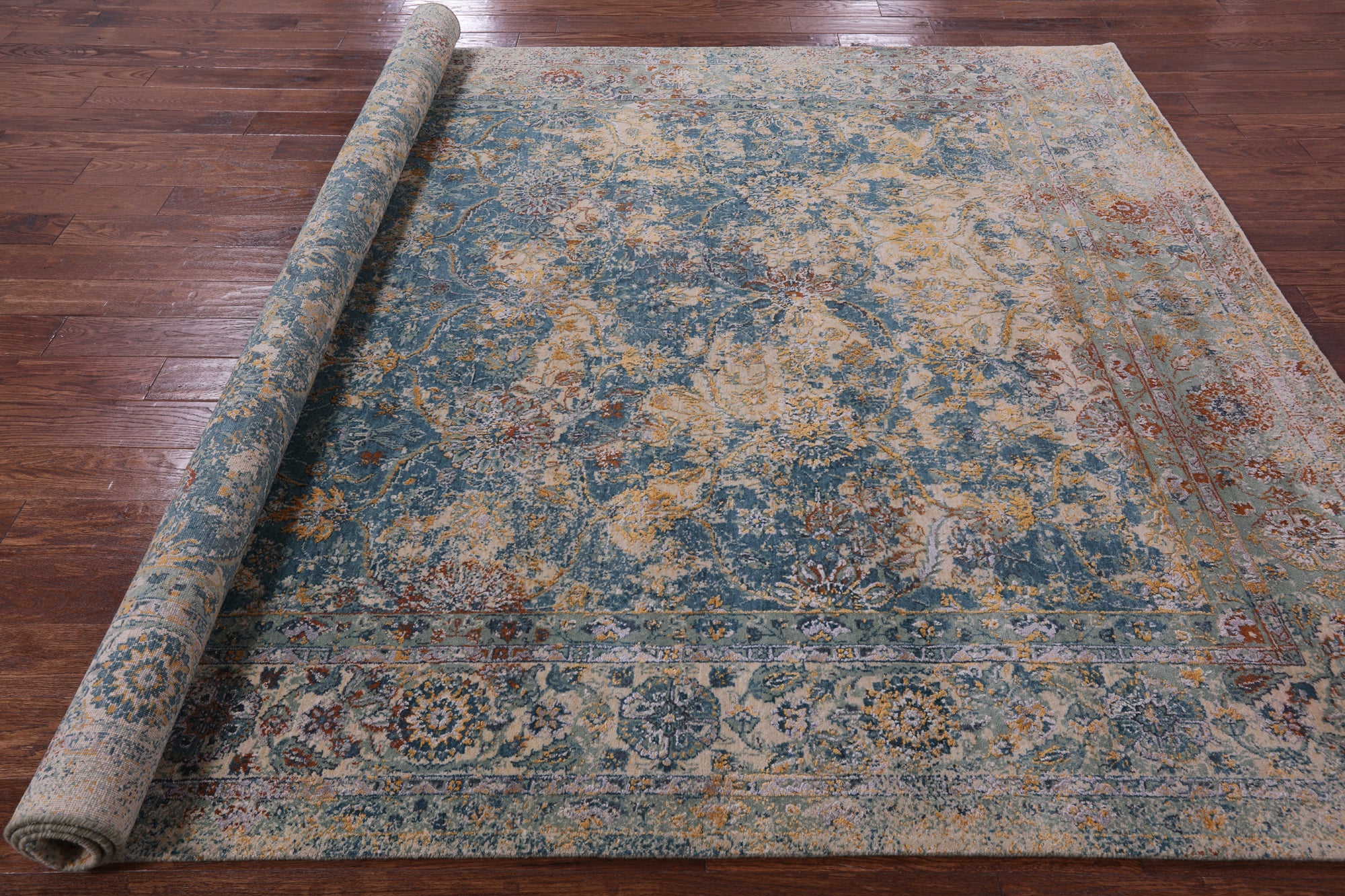 Modern Hand Knotted Wool & Silk Rug - 7' 11" X 10' 2" - Golden Nile