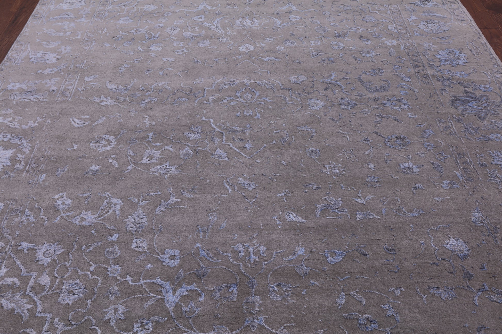 Grey Persian Fine Serapi Hand Knotted Wool & Silk Rug - 8' 1" X 10' 2" - Golden Nile